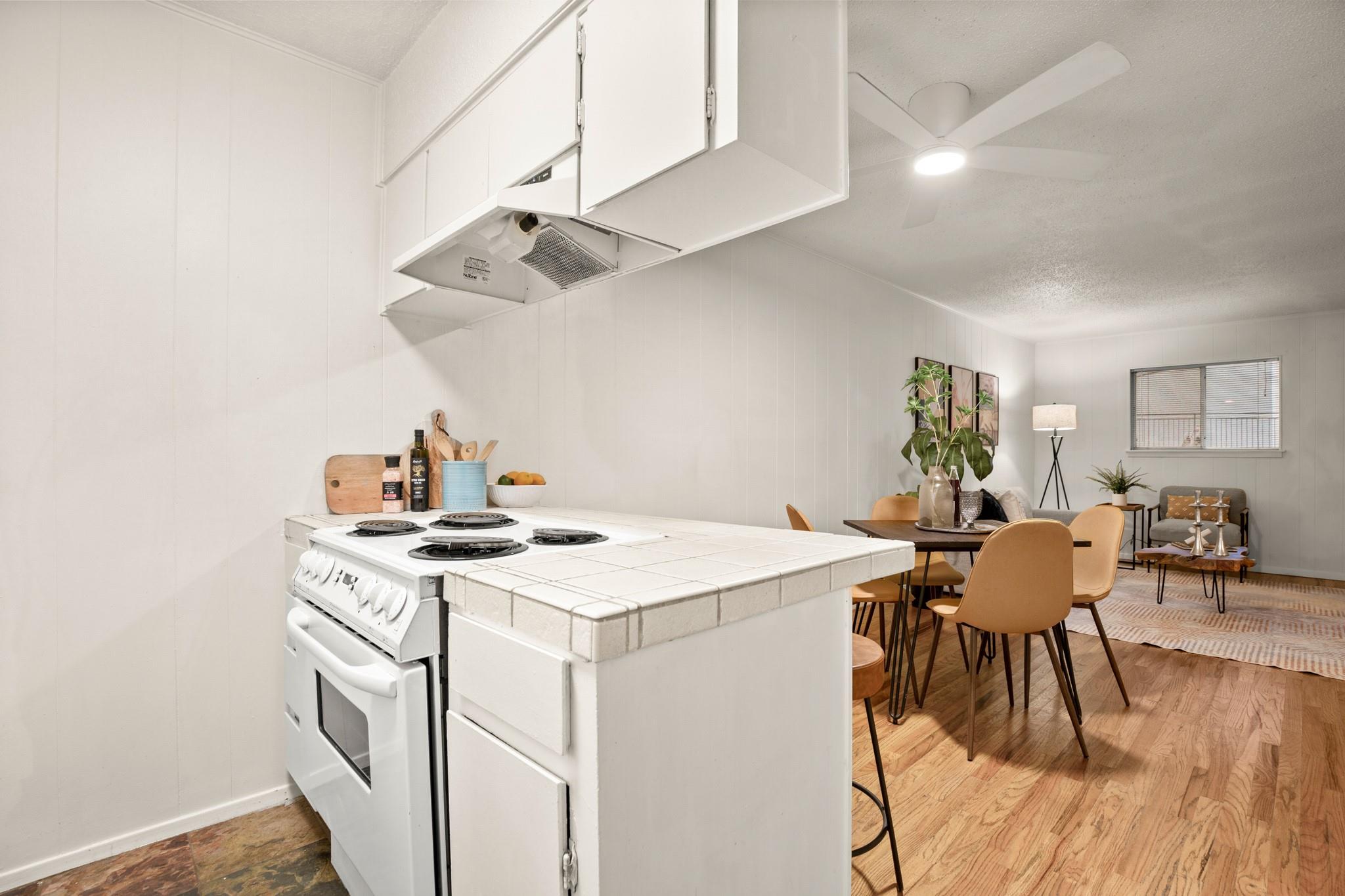 2122 Hancock Dr # 110, Austin, TX 78756