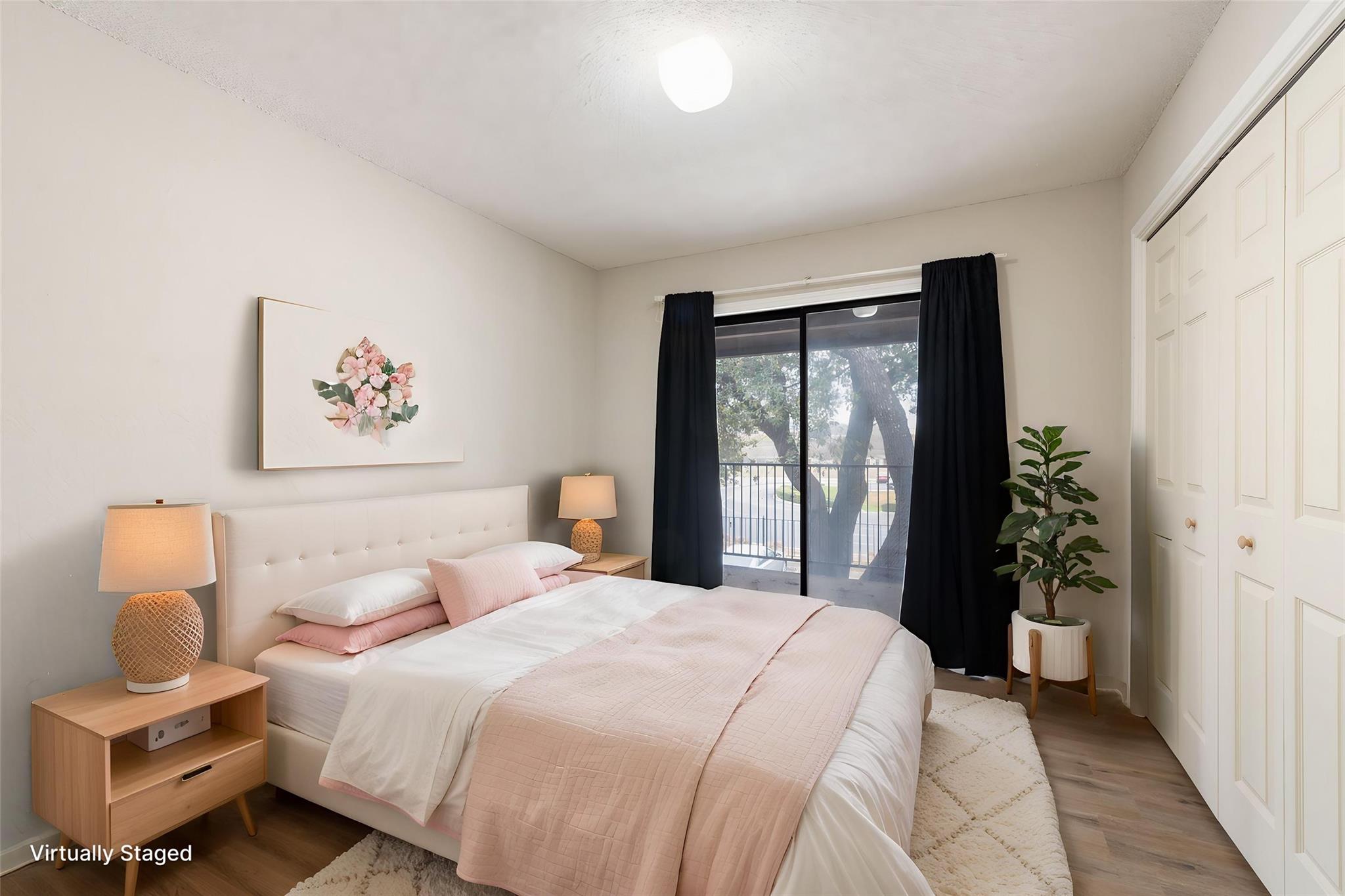 1202 Thorpe Ln # 216, San Marcos, TX 78666