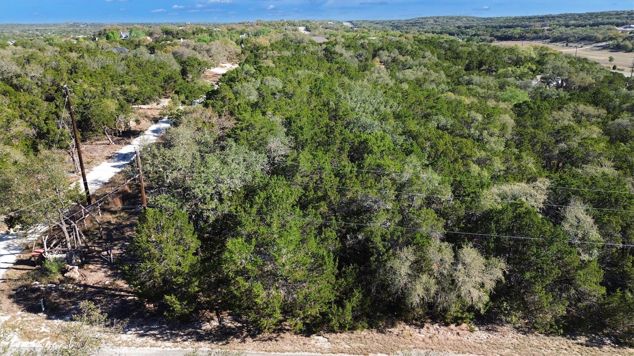 196 Lakewood Ct, Canyon Lake, TX 78133