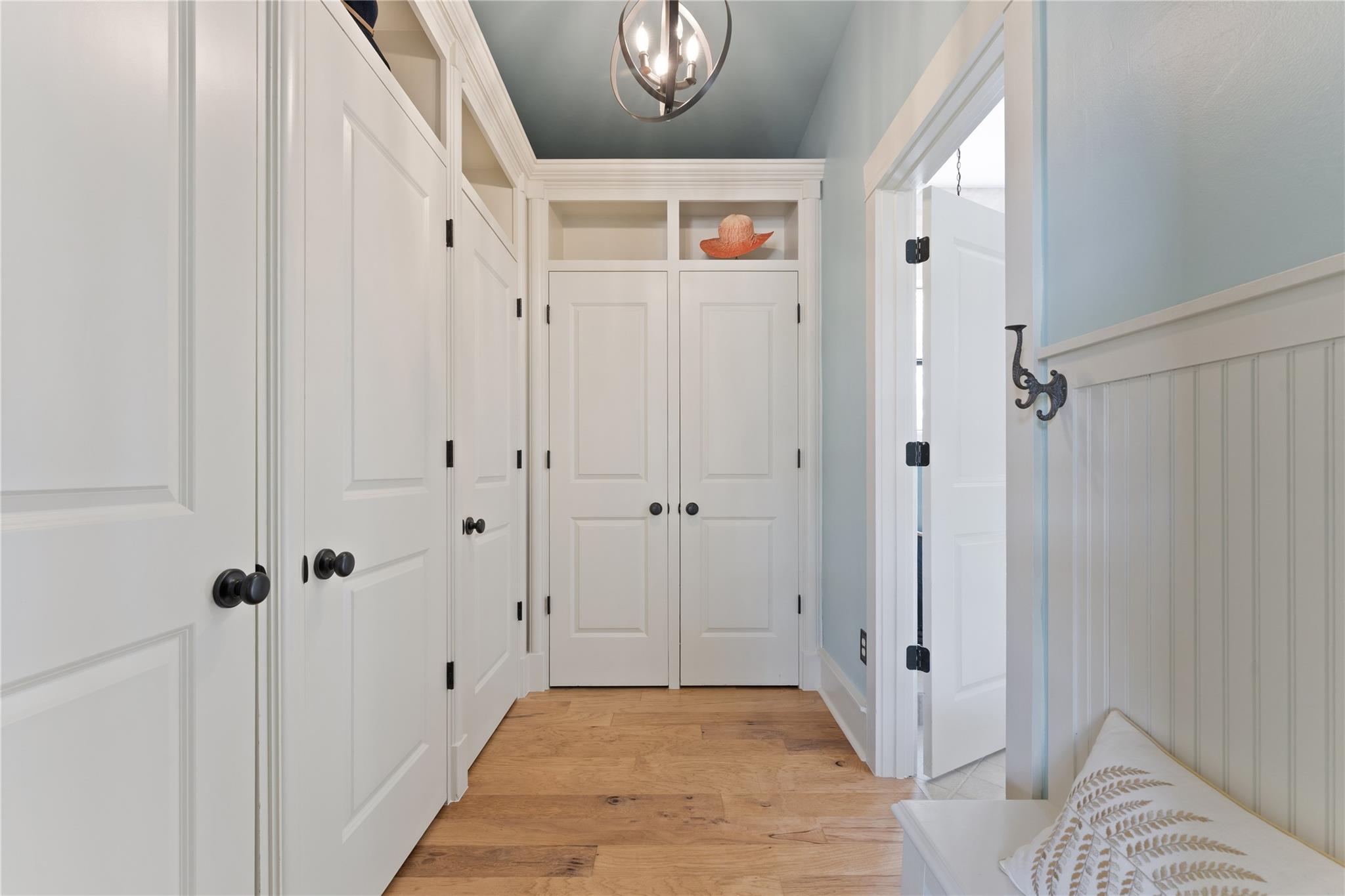 424 Hidden Creek Dr, Dripping Springs, TX 78620