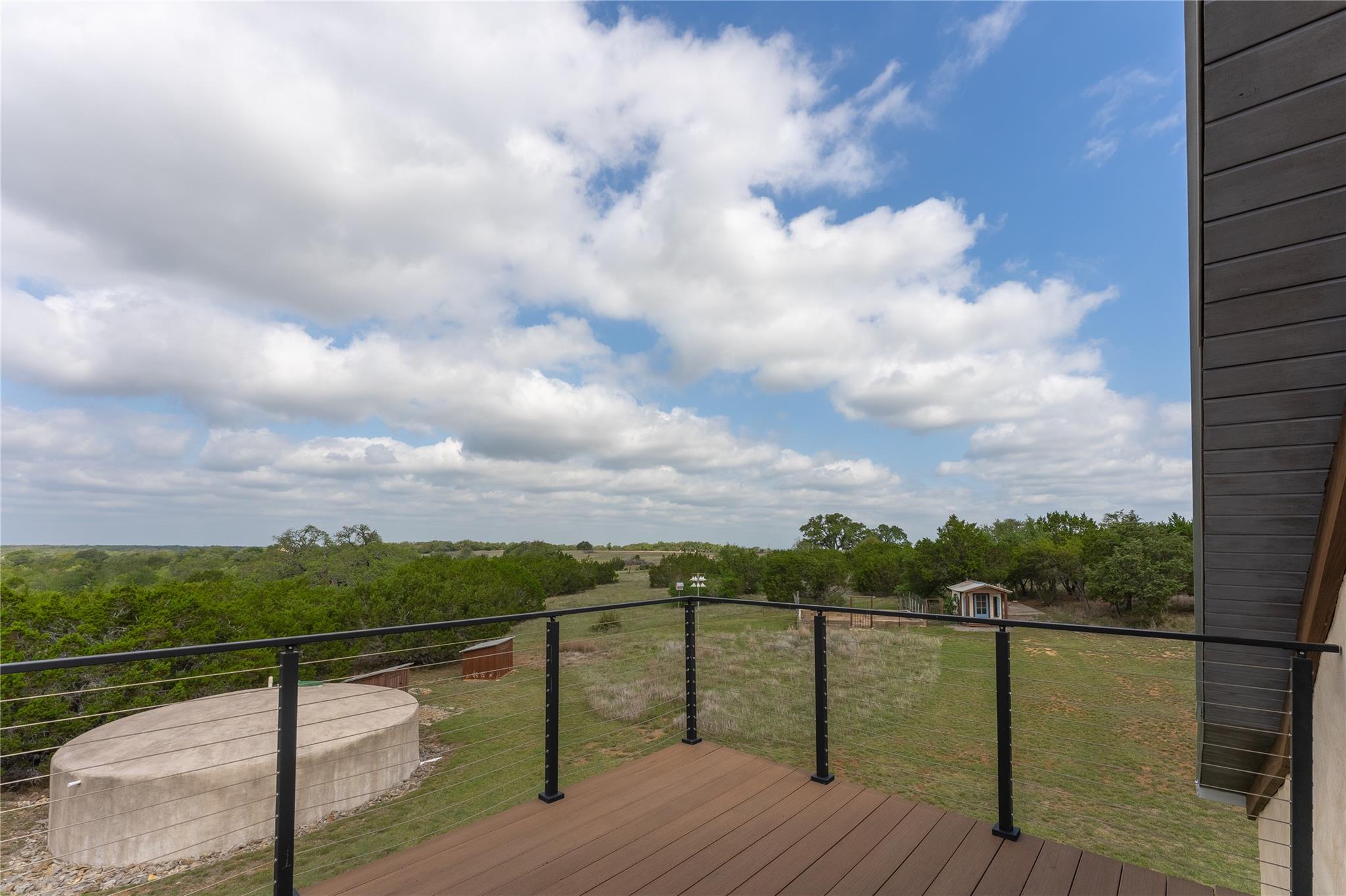 424 Hidden Creek Dr, Dripping Springs, TX 78620