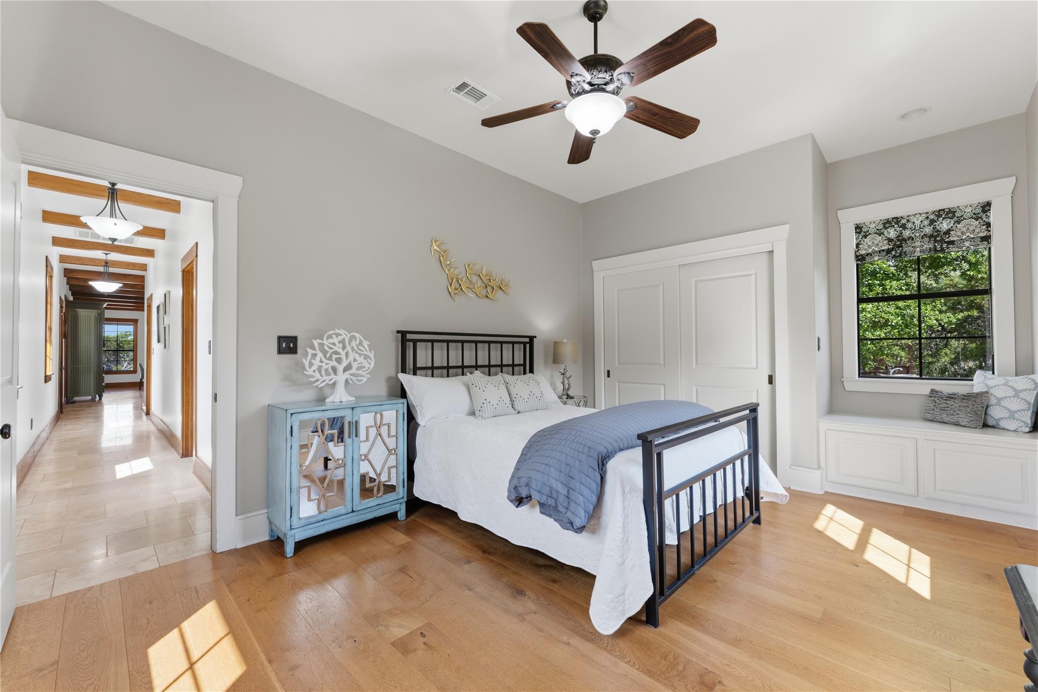 424 Hidden Creek Dr, Dripping Springs, TX 78620