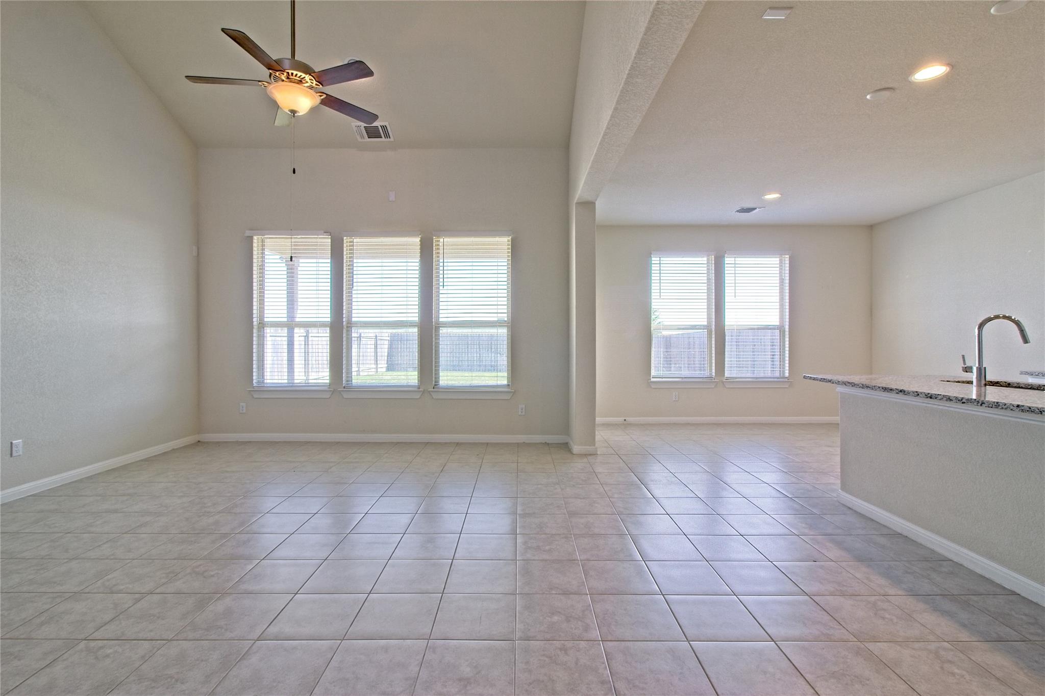 5610 Wolf Pack Dr, Pflugerville, TX 78660