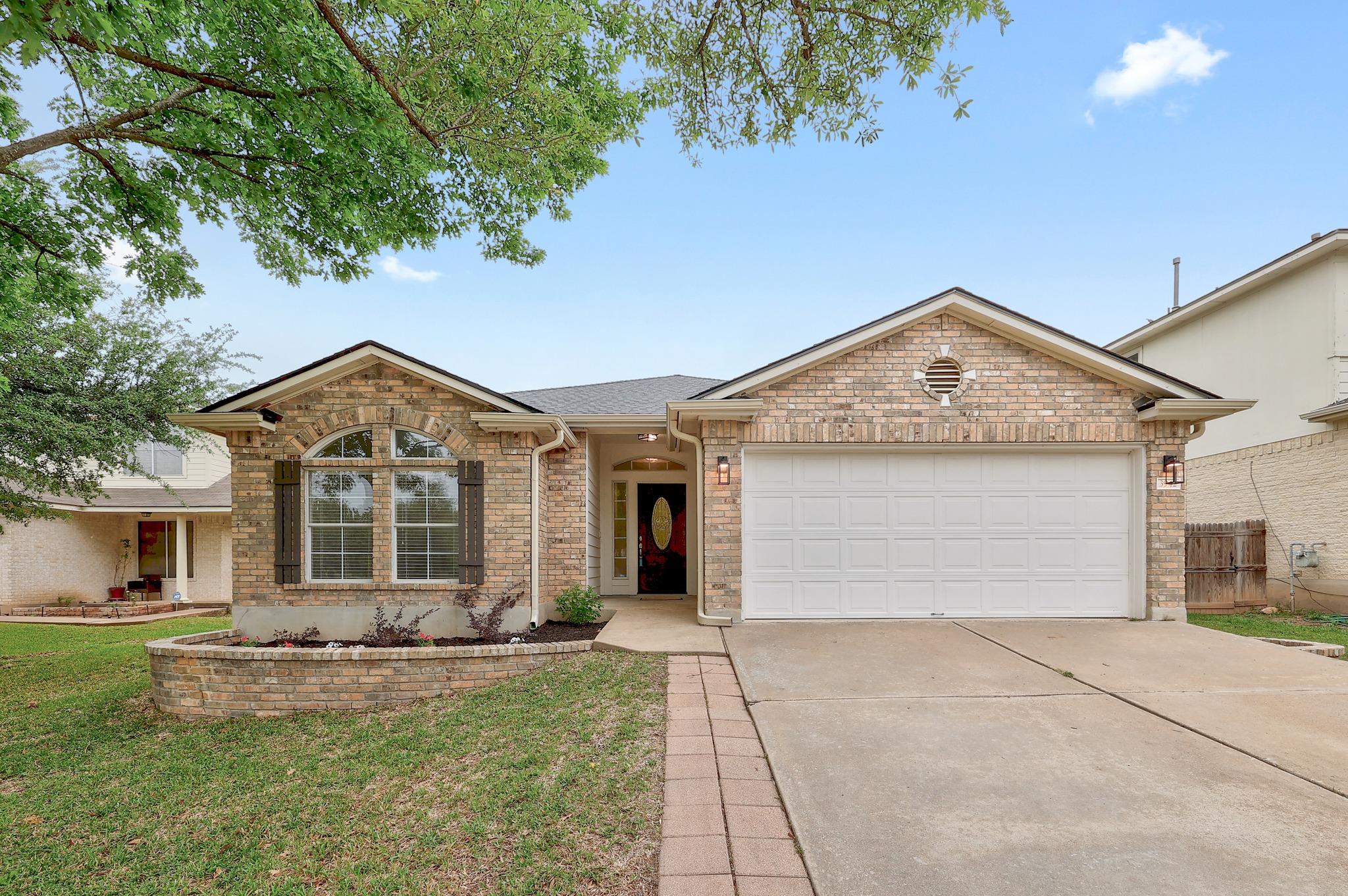 3942 UPPER PASSAGE Ln, Round Rock, TX 78681