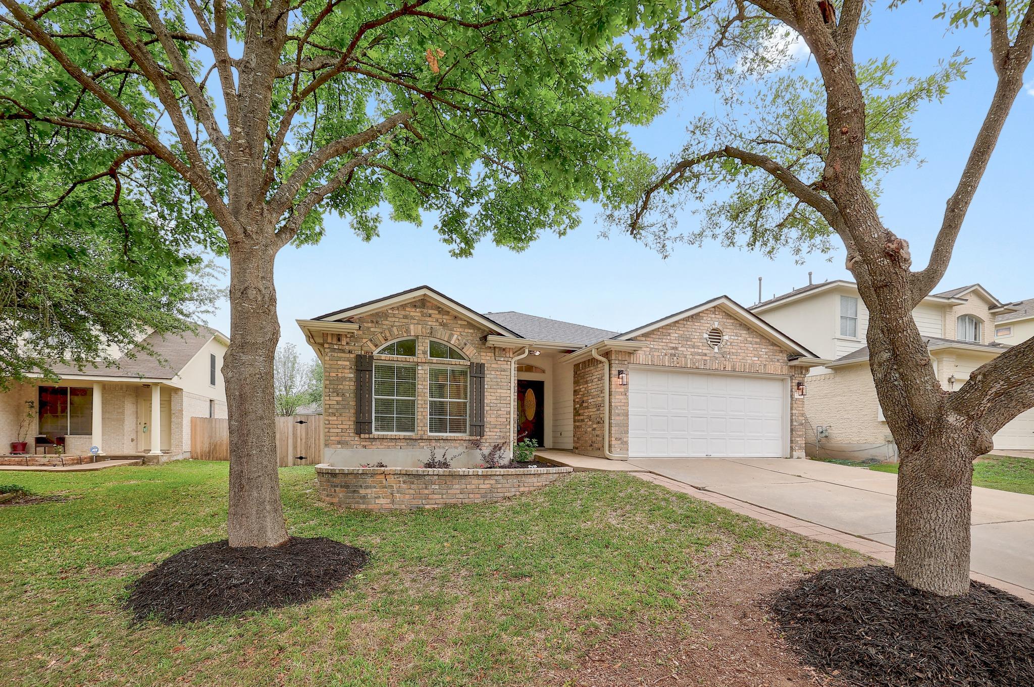 3942 UPPER PASSAGE Ln, Round Rock, TX 78681