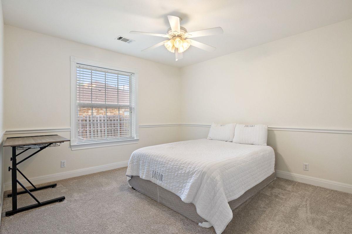 744 W Bartlett Dr, Buda, TX 78610