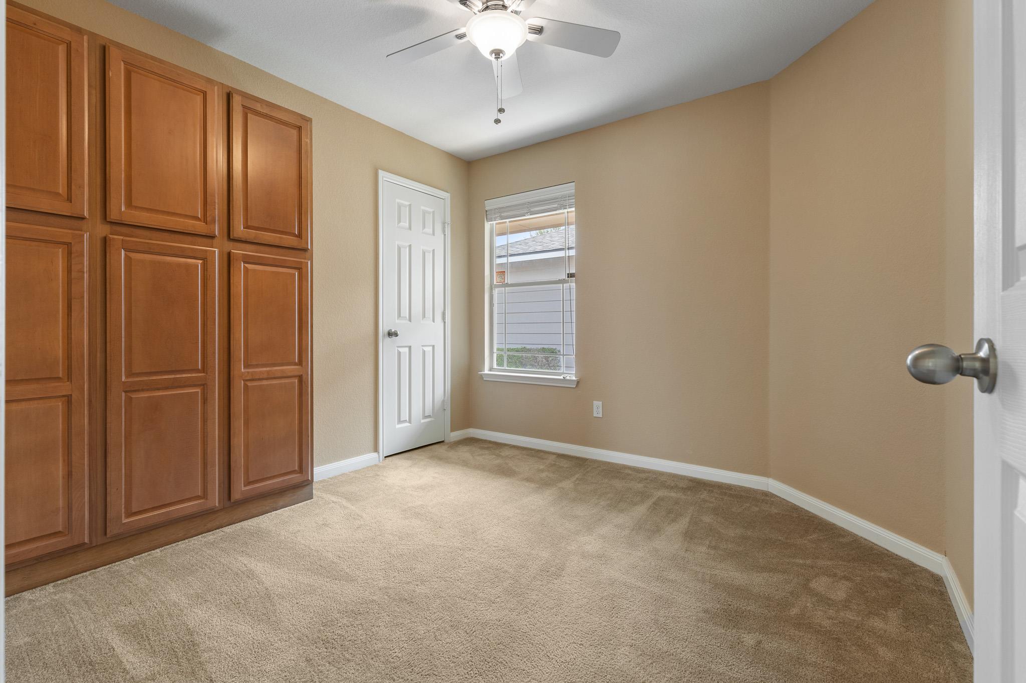 11400 Ashbrook Dr, Manchaca, TX 78652