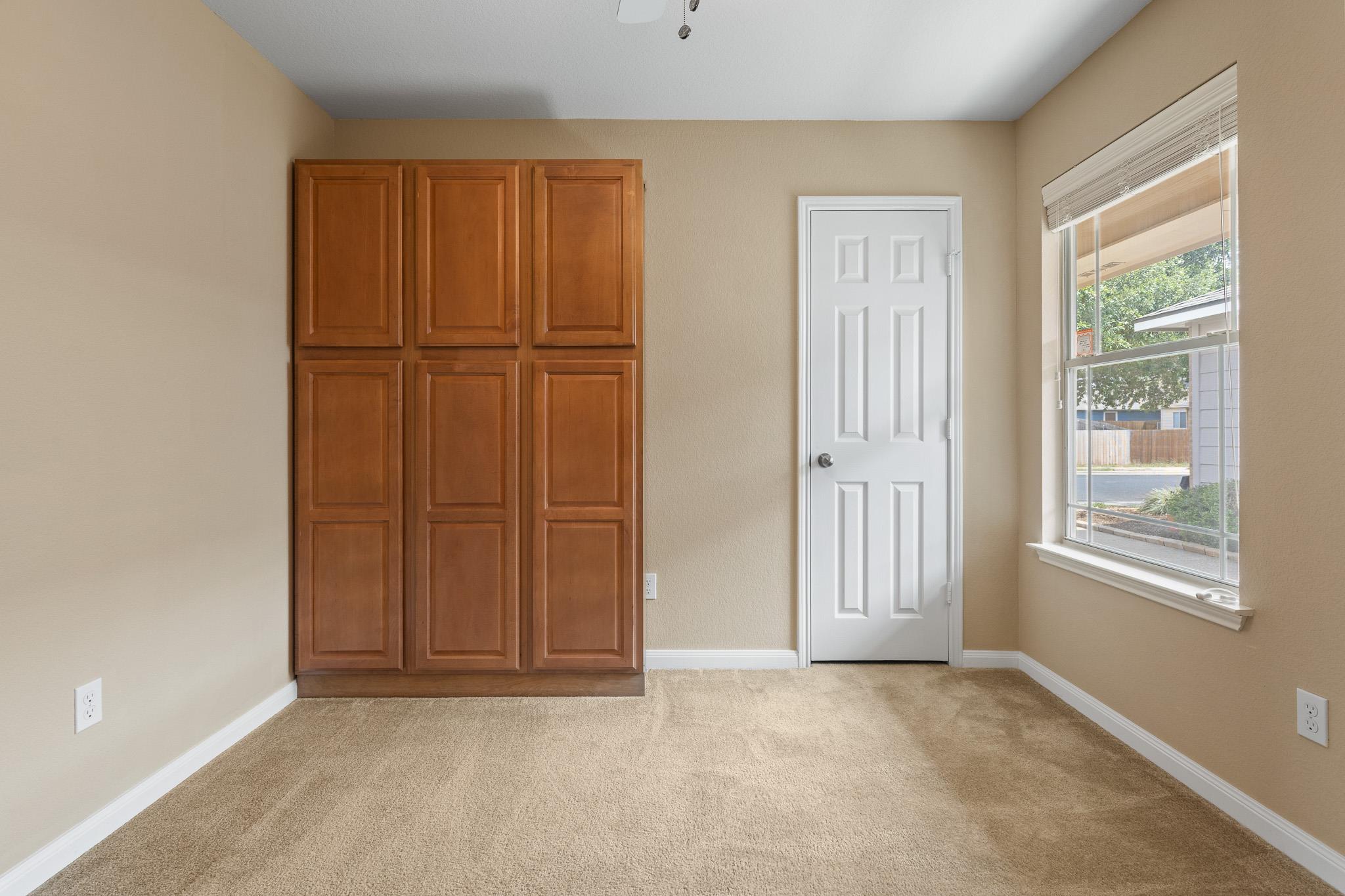 11400 Ashbrook Dr, Manchaca, TX 78652