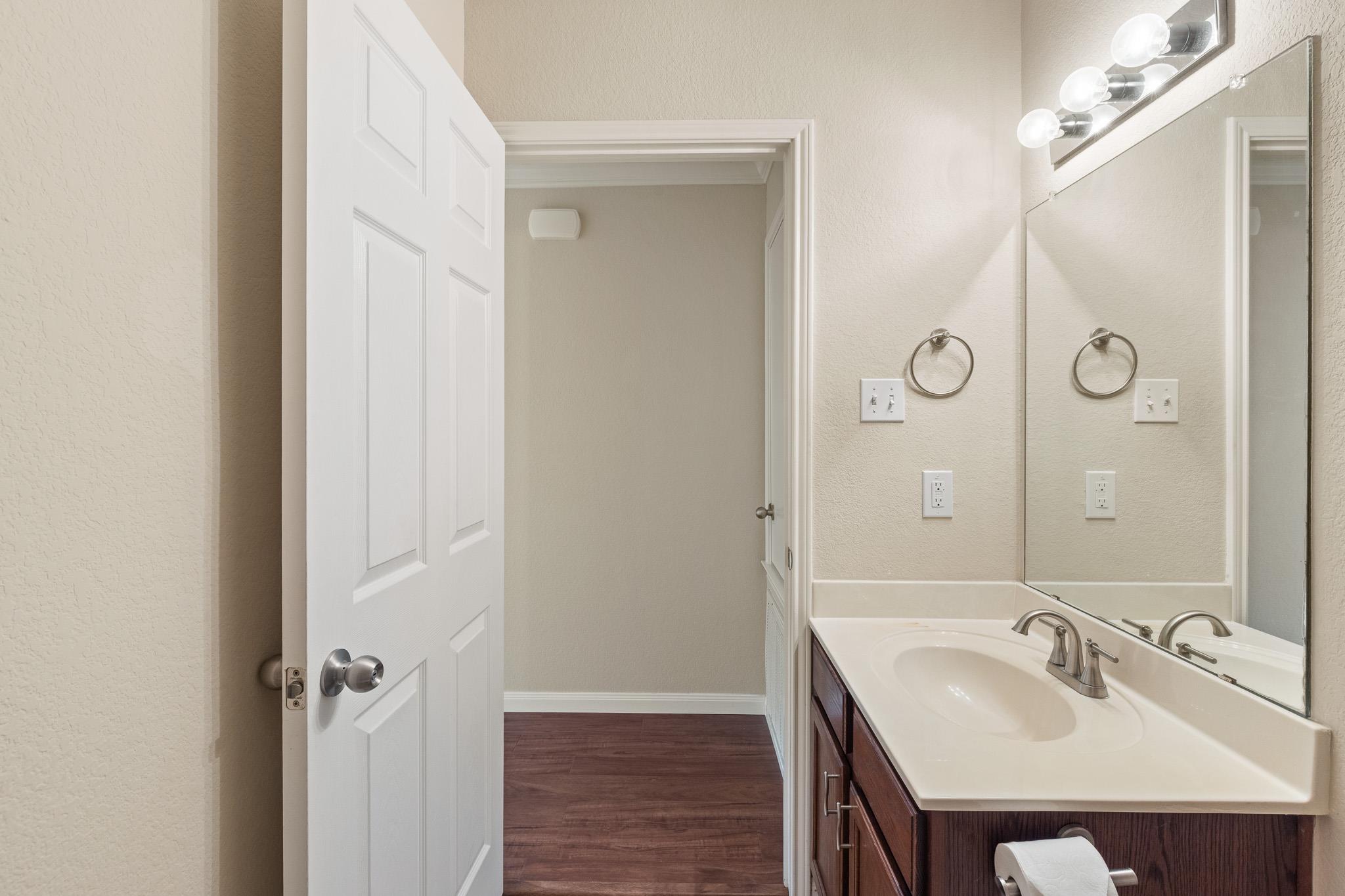 11400 Ashbrook Dr, Manchaca, TX 78652