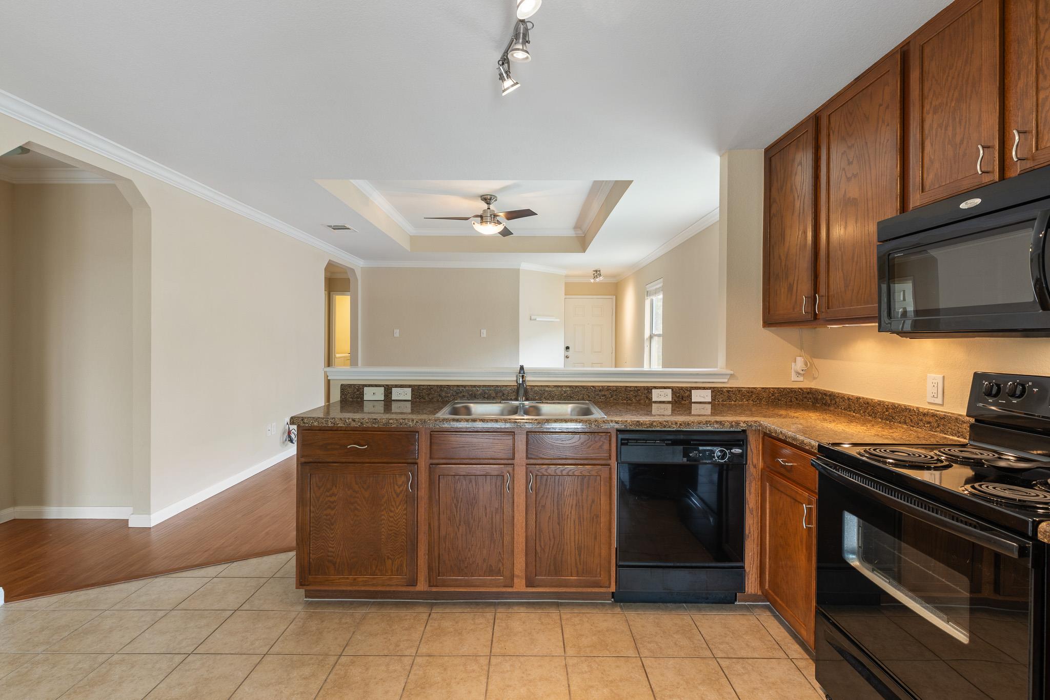 11400 Ashbrook Dr, Manchaca, TX 78652