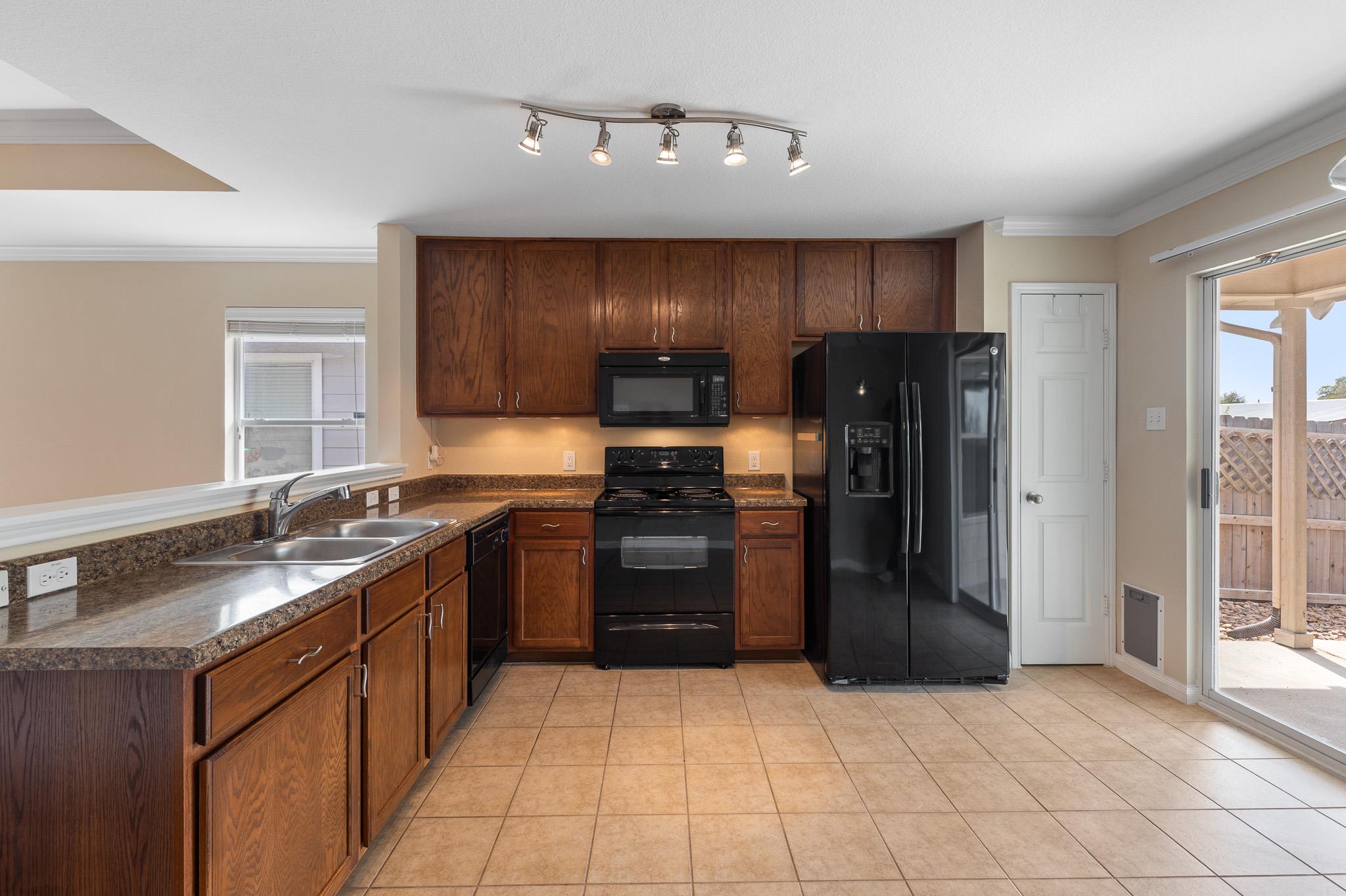 11400 Ashbrook Dr, Manchaca, TX 78652