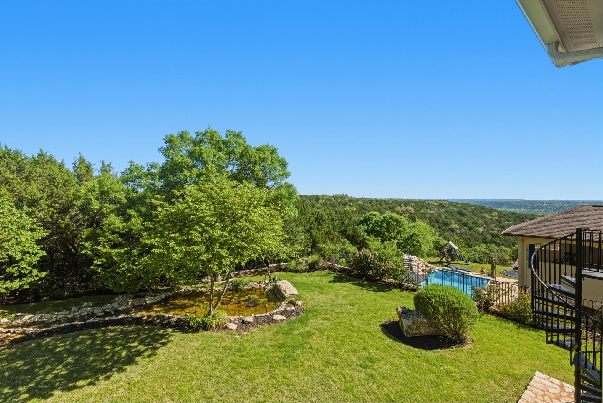 115 Burgess Ln, Austin, TX 78738