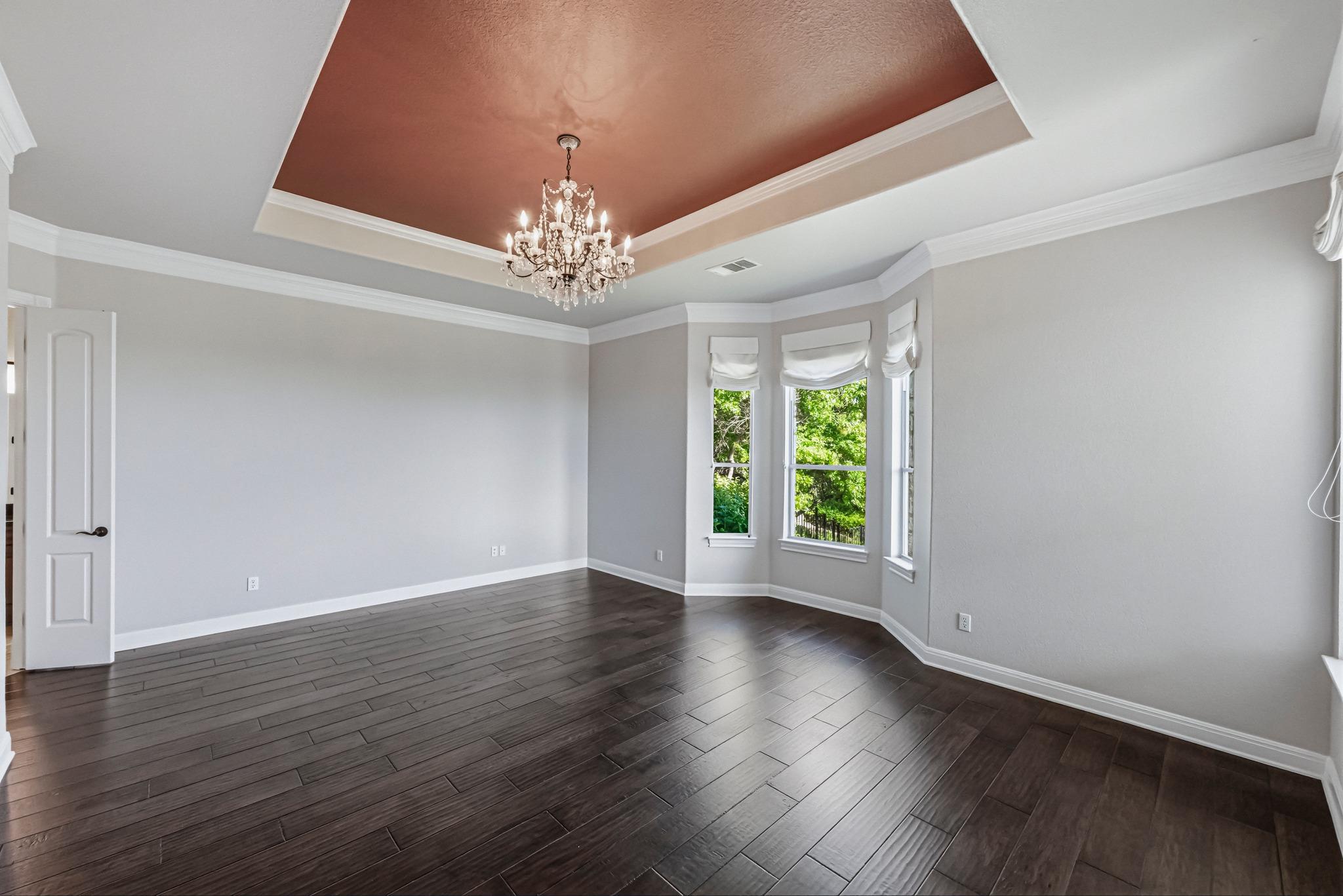 115 Burgess Ln, Austin, TX 78738