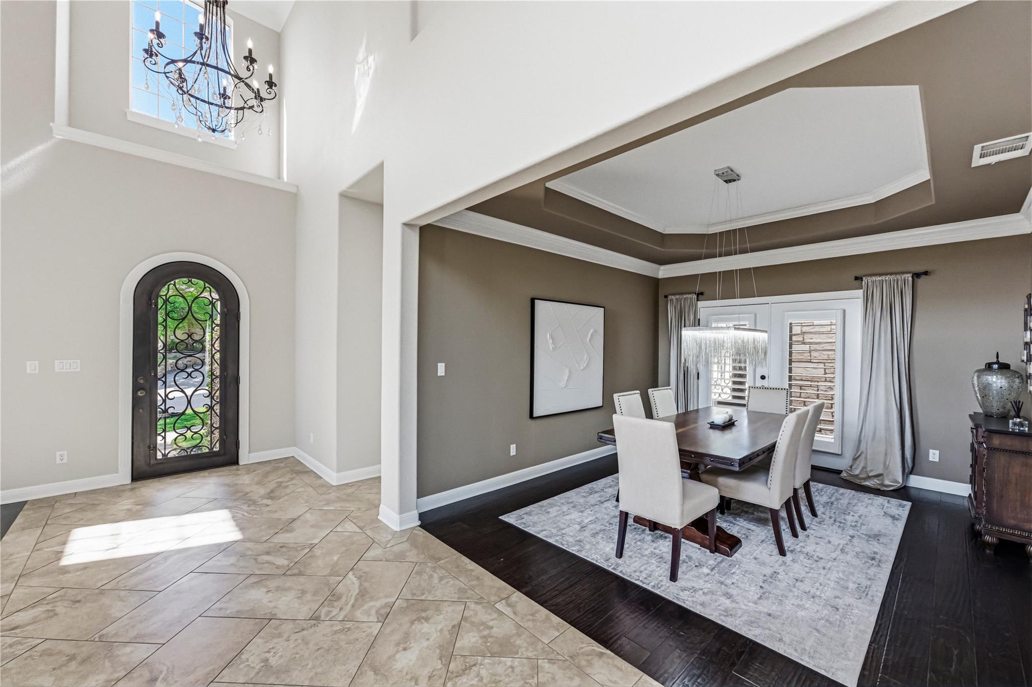 115 Burgess Ln, Austin, TX 78738