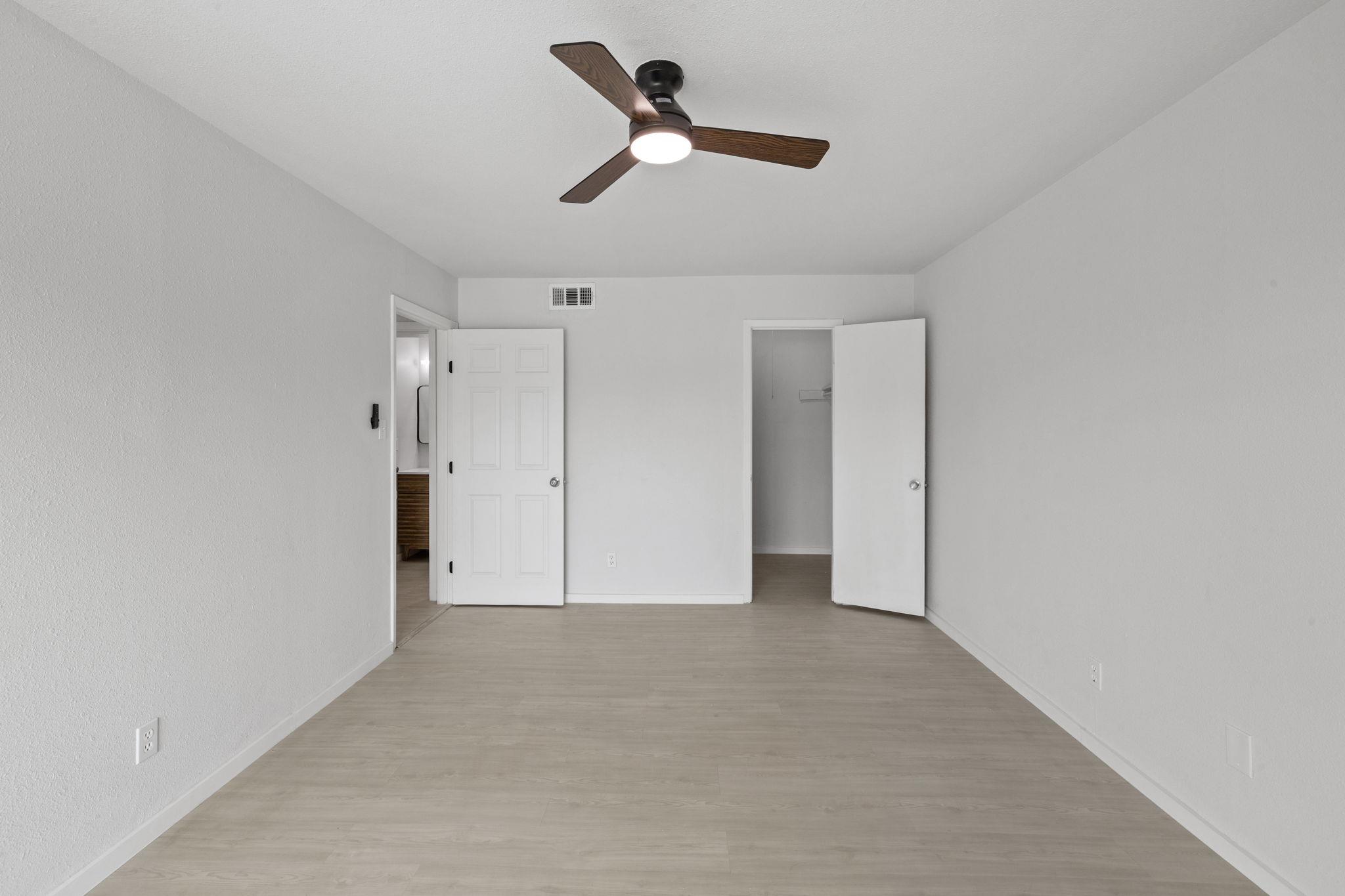 301 E Croslin St, Austin, TX 78752