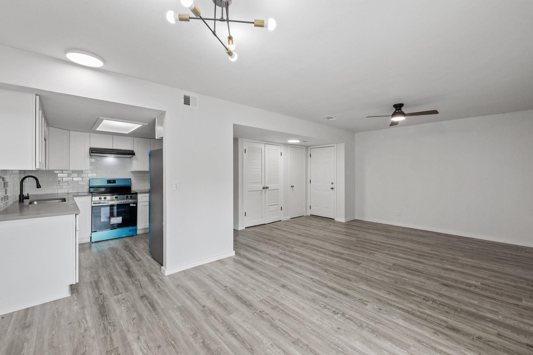 301 E Croslin St, Austin, TX 78752