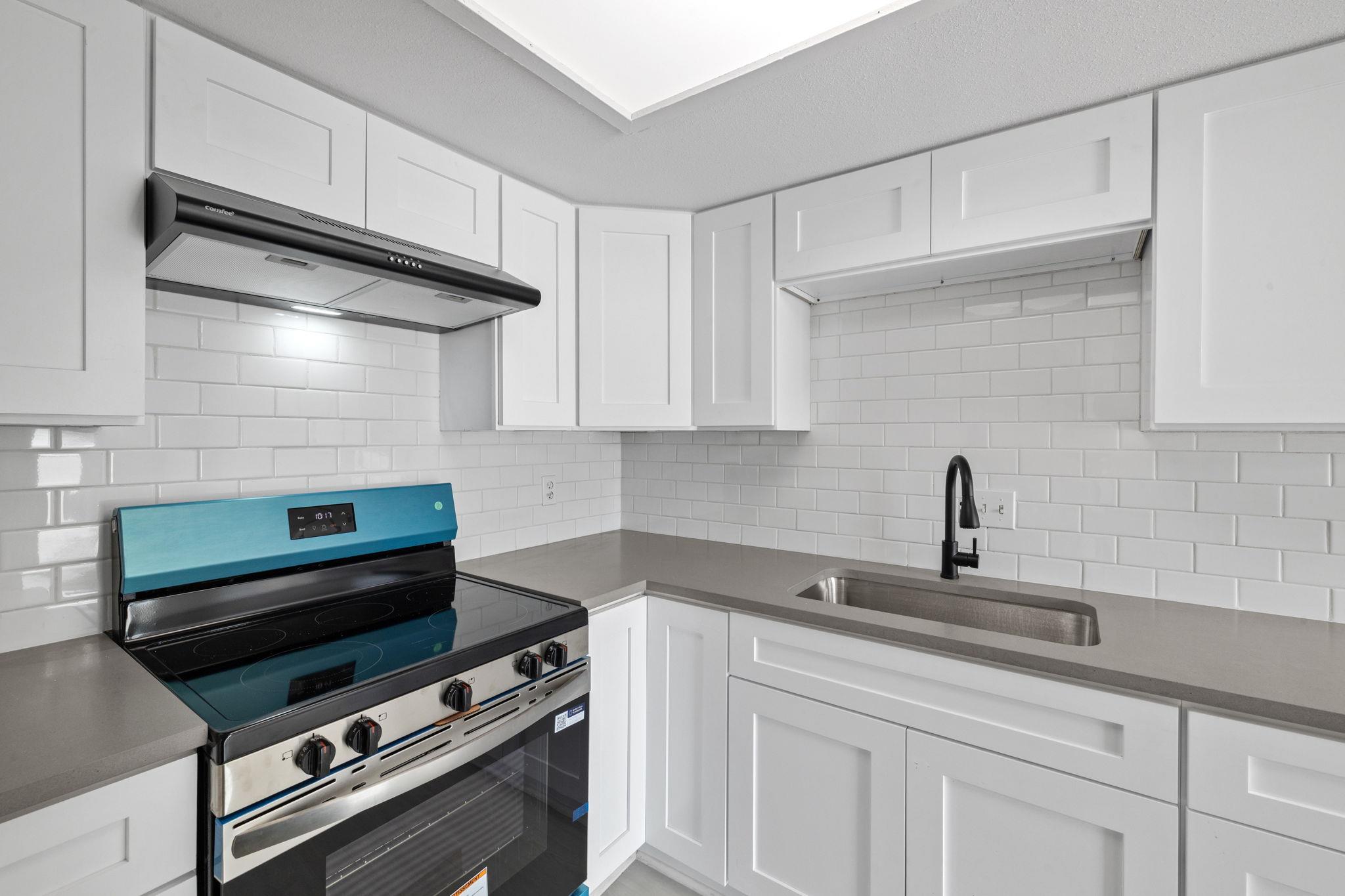 301 E Croslin St, Austin, TX 78752