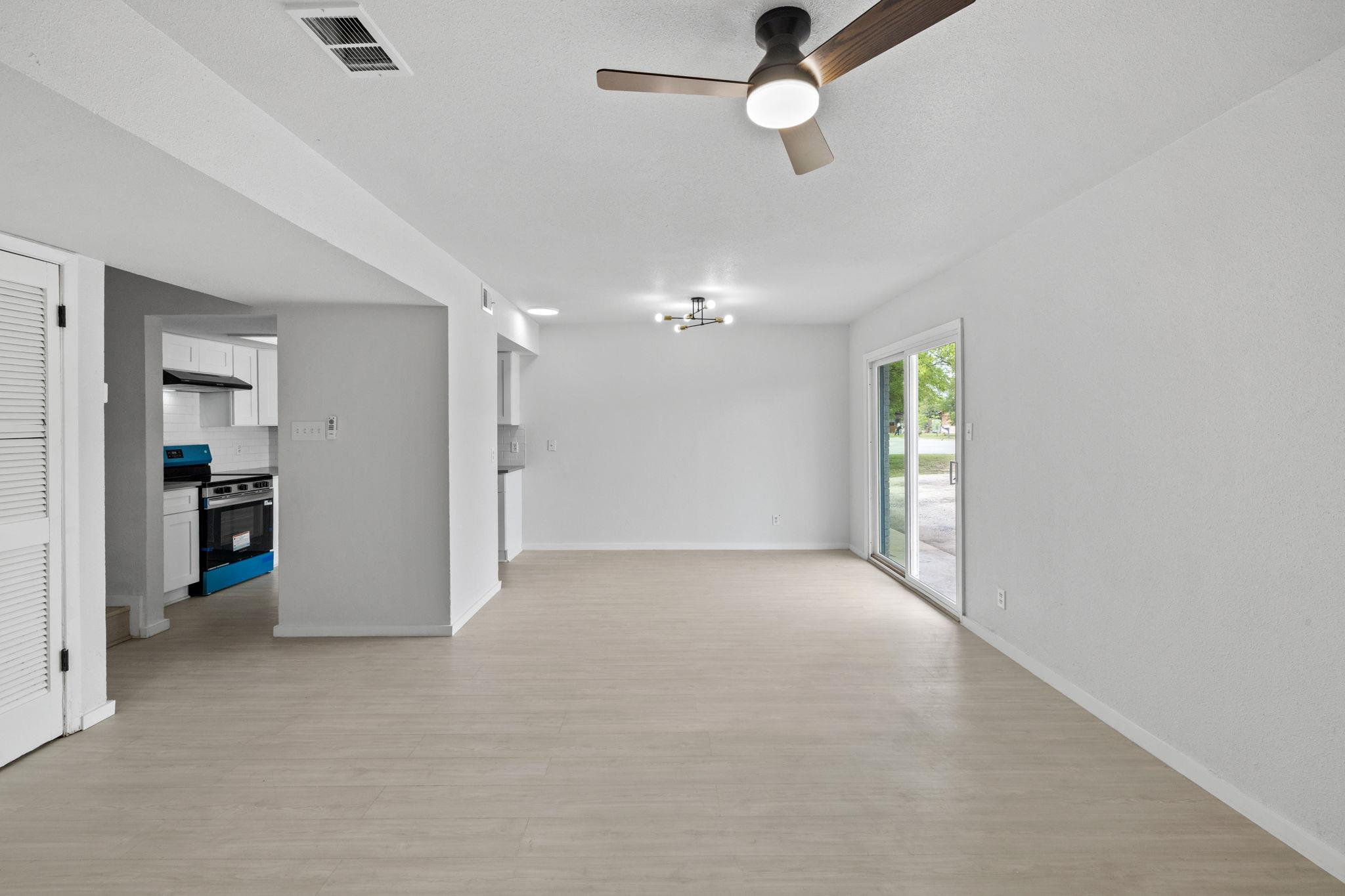 301 E Croslin St, Austin, TX 78752