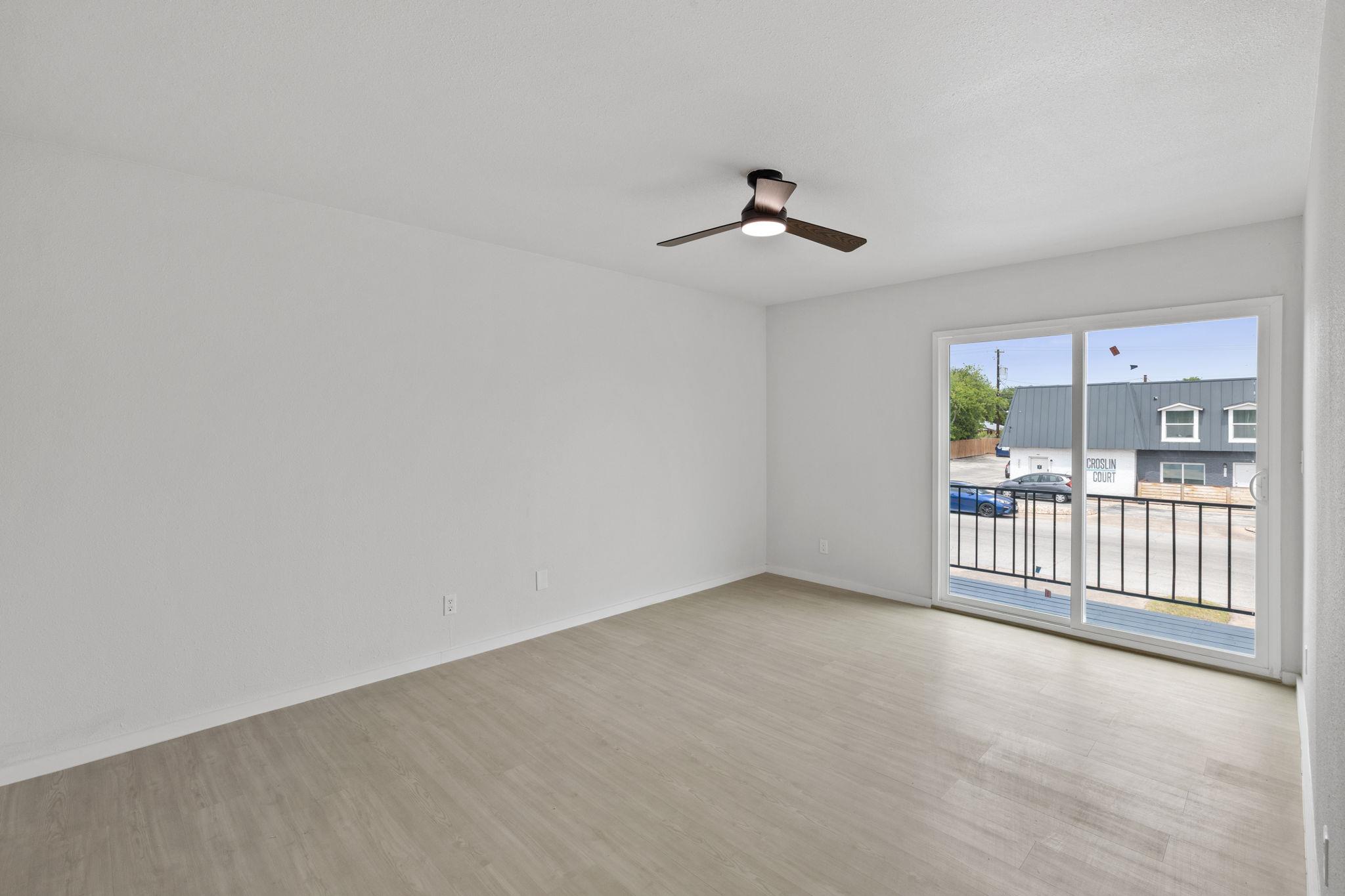 301 E Croslin St, Austin, TX 78752