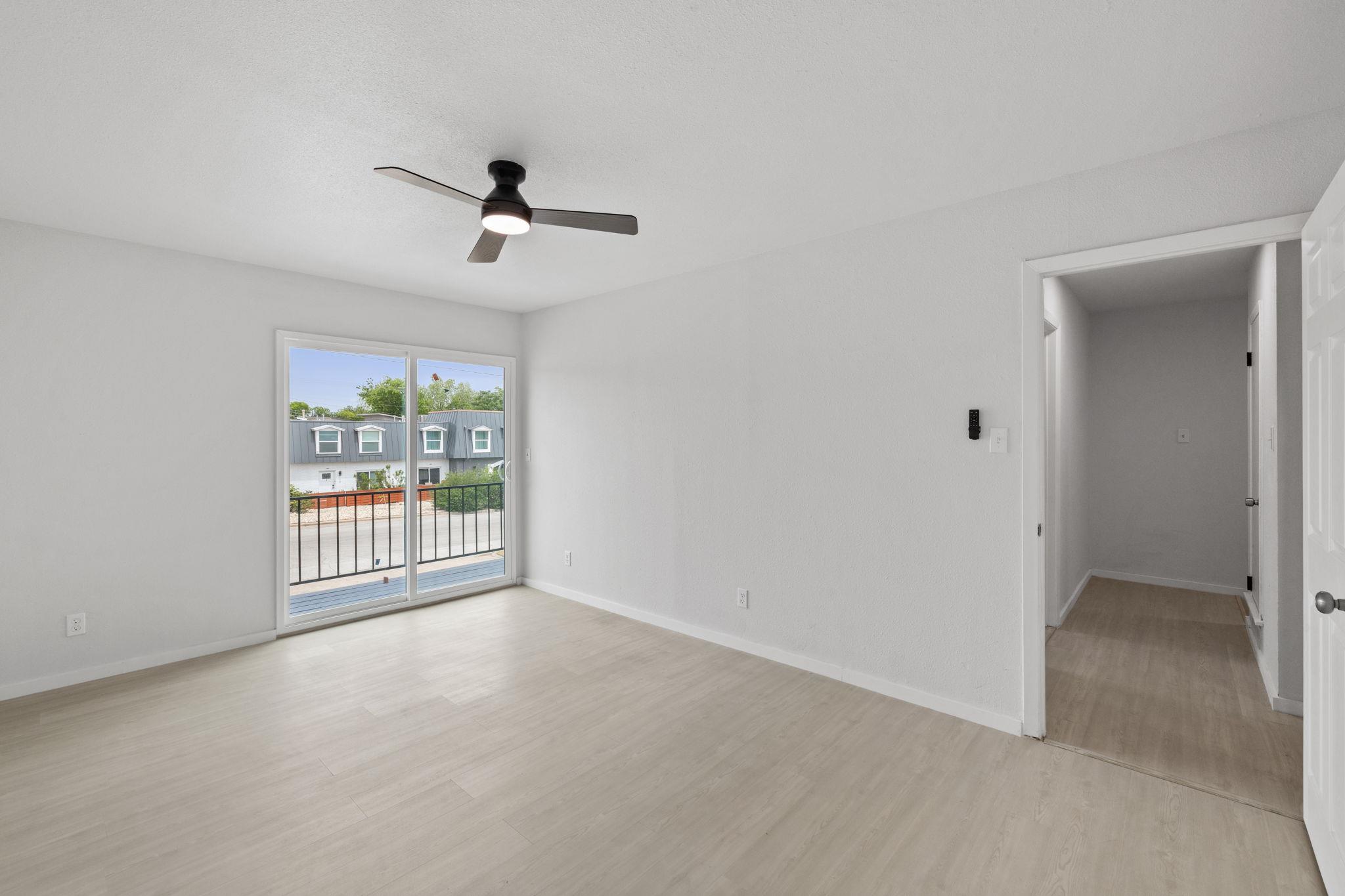 301 E Croslin St, Austin, TX 78752
