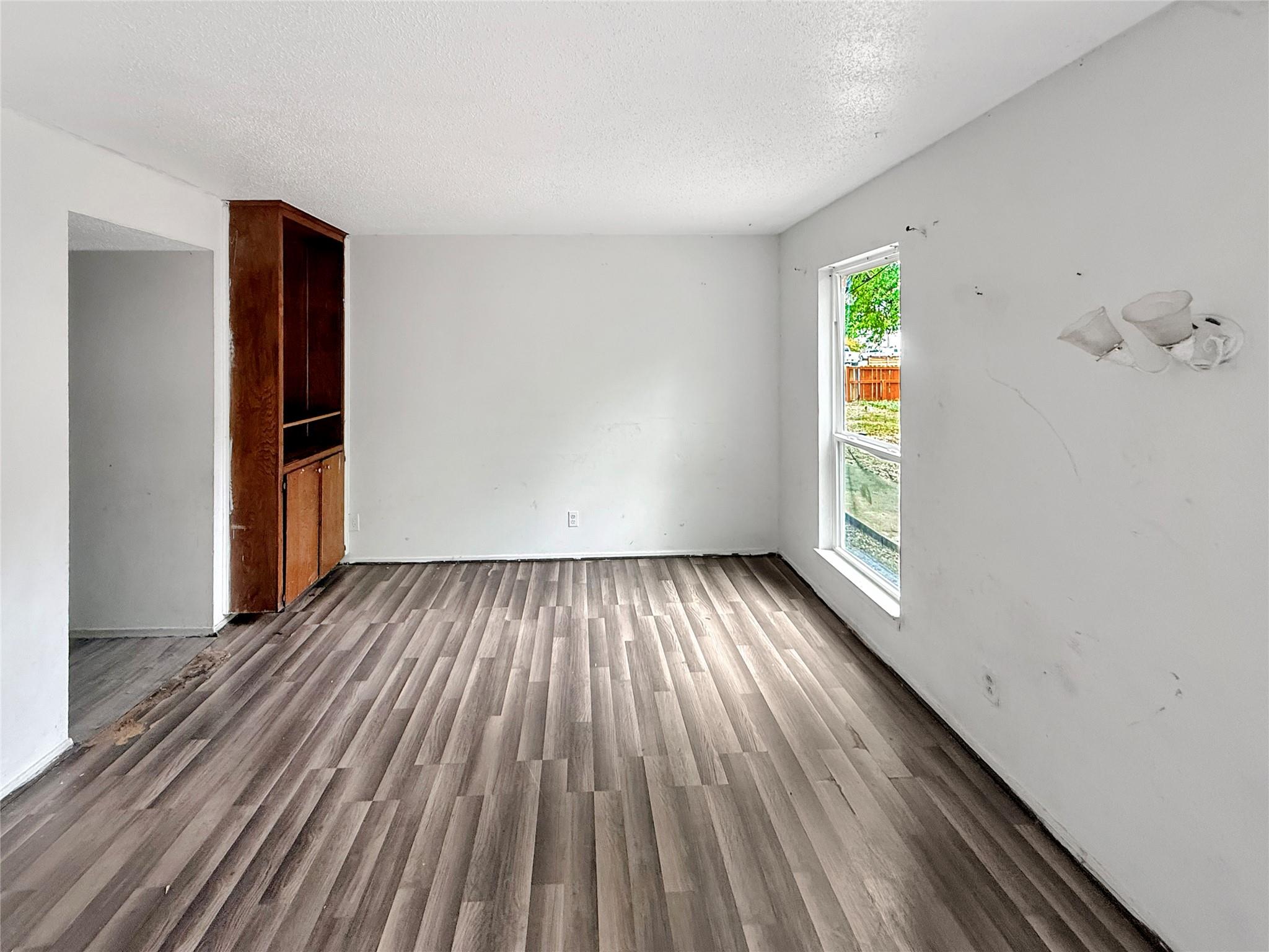 8611 Putnam Dr # 103, Austin, TX 78757