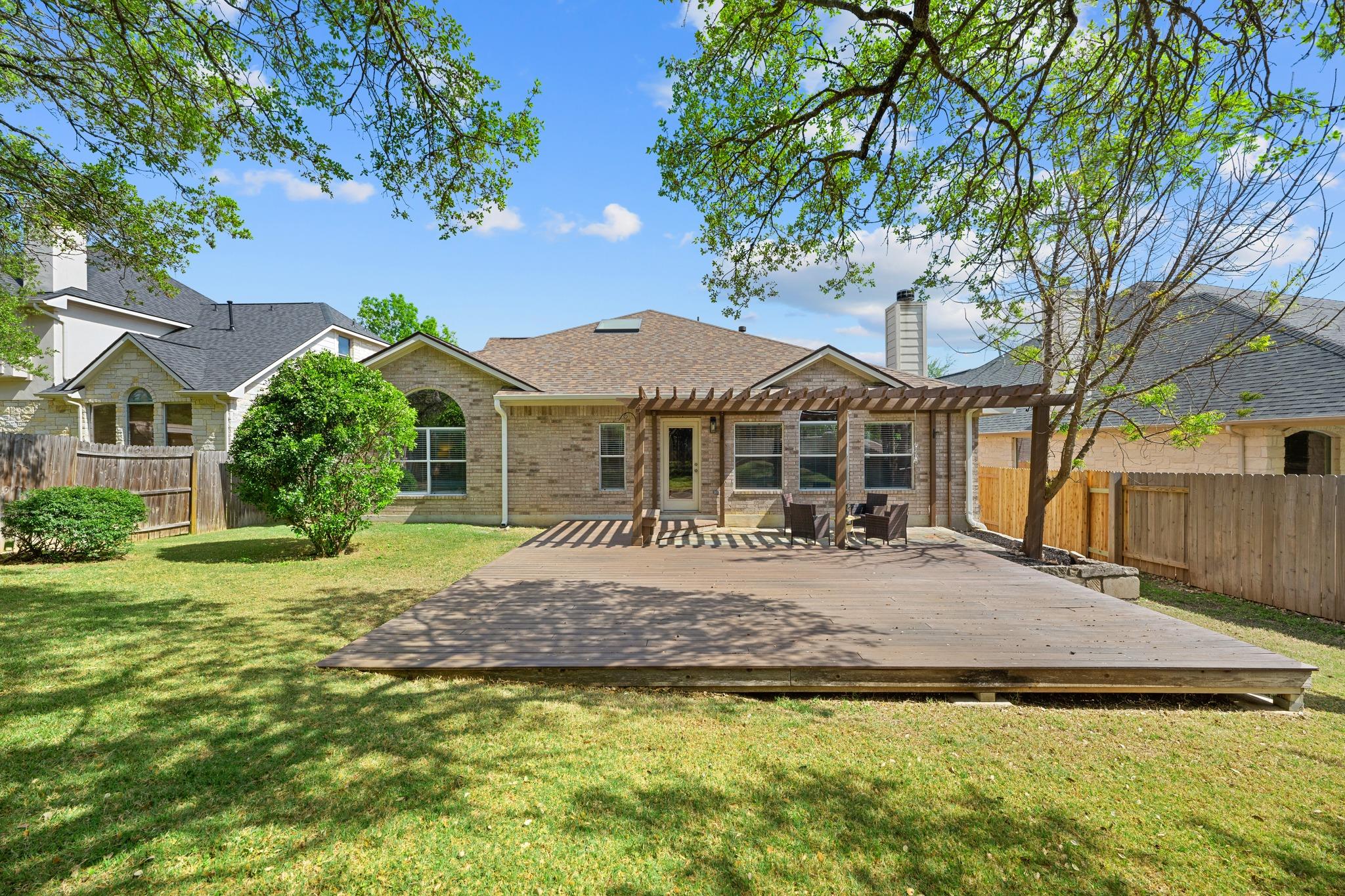 1212 Grand Champion Dr, Austin, TX 78732