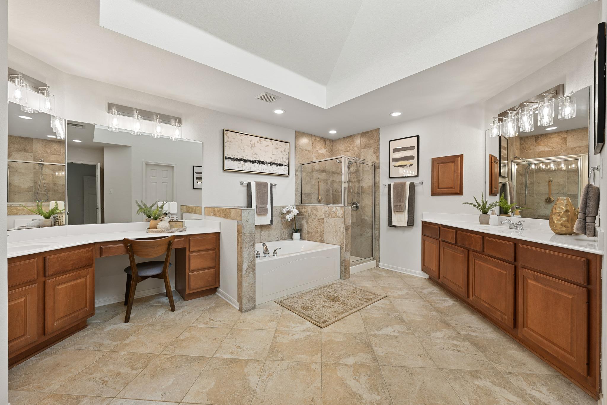 1212 Grand Champion Dr, Austin, TX 78732