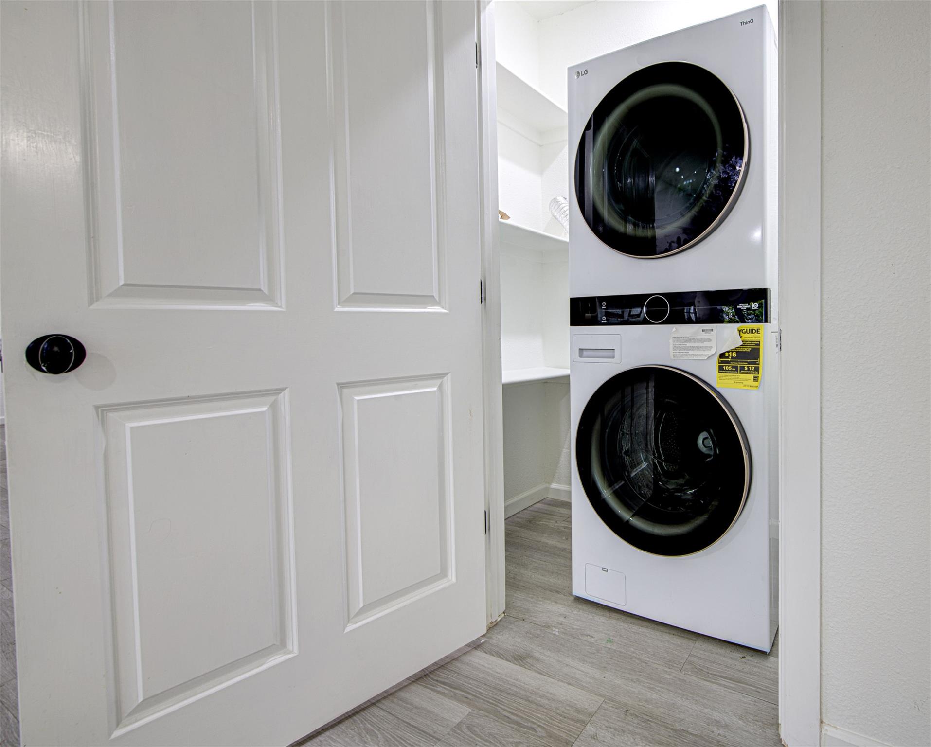 428 Seawind St, Lakeway, TX 78734