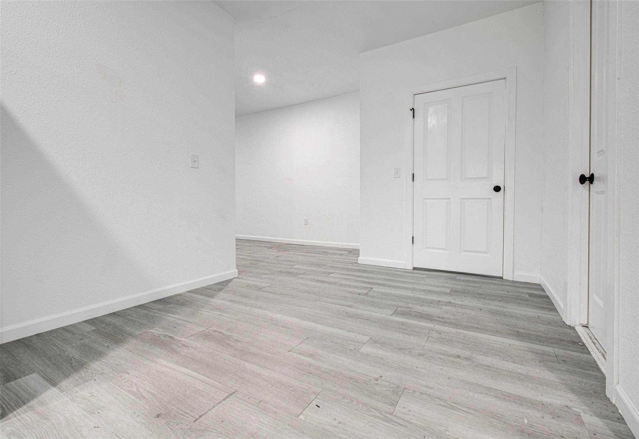 428 Seawind St, Lakeway, TX 78734