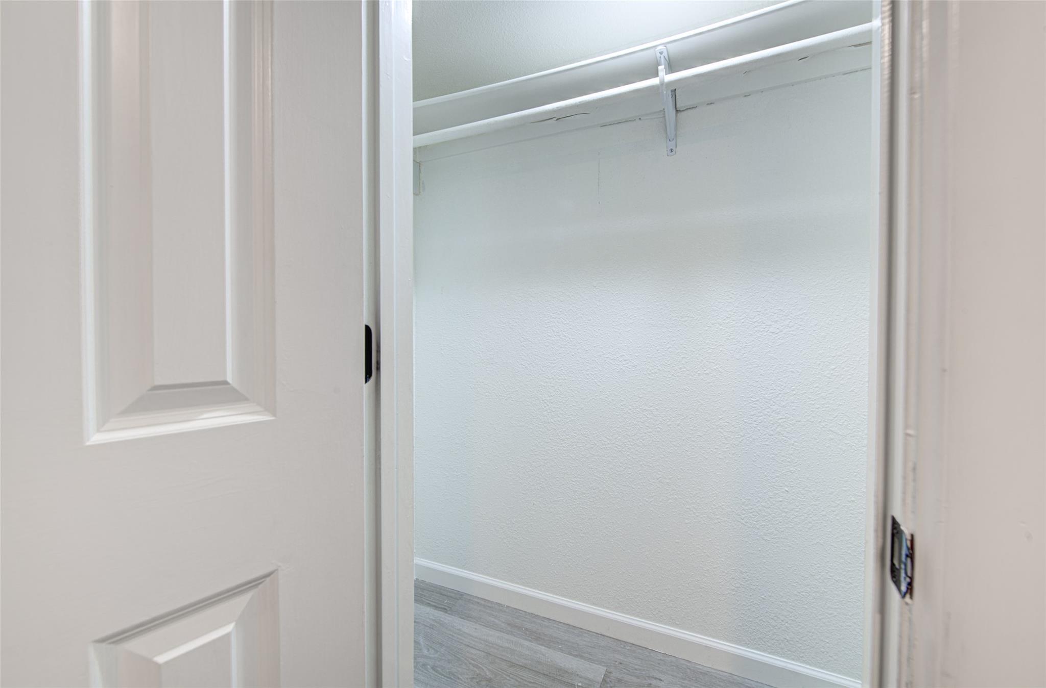 428 Seawind St, Lakeway, TX 78734