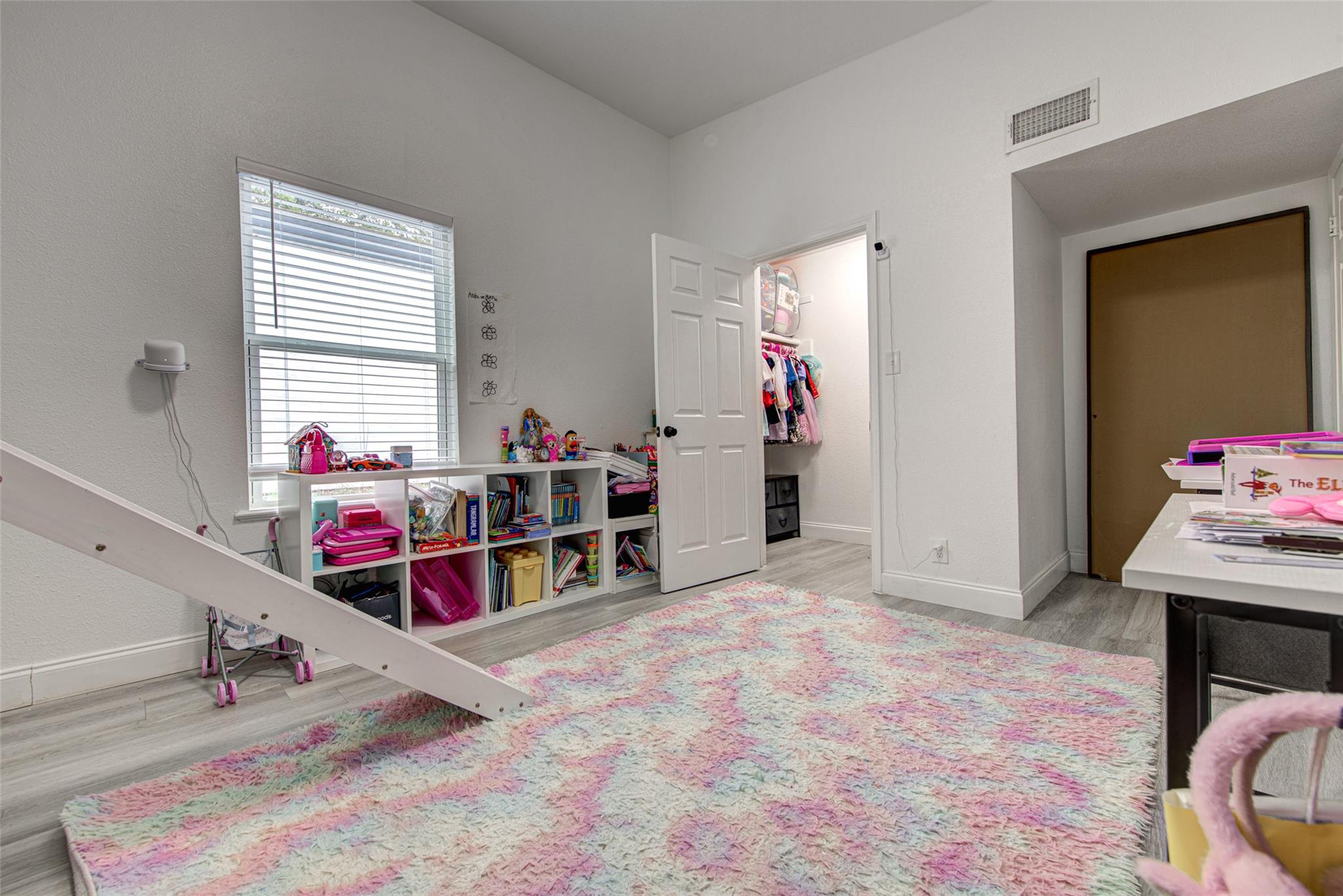 428 Seawind St, Lakeway, TX 78734