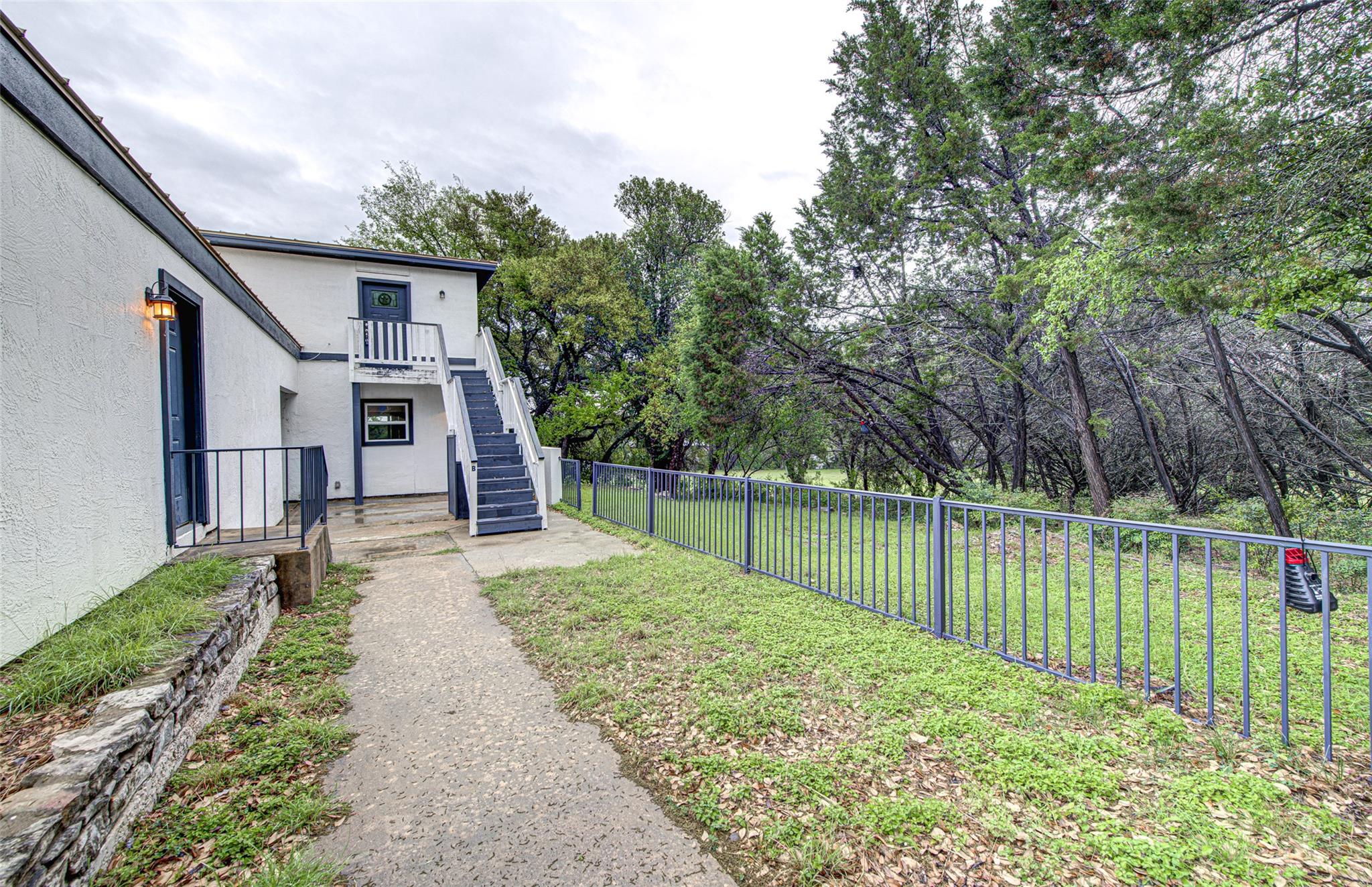 428 Seawind St, Lakeway, TX 78734