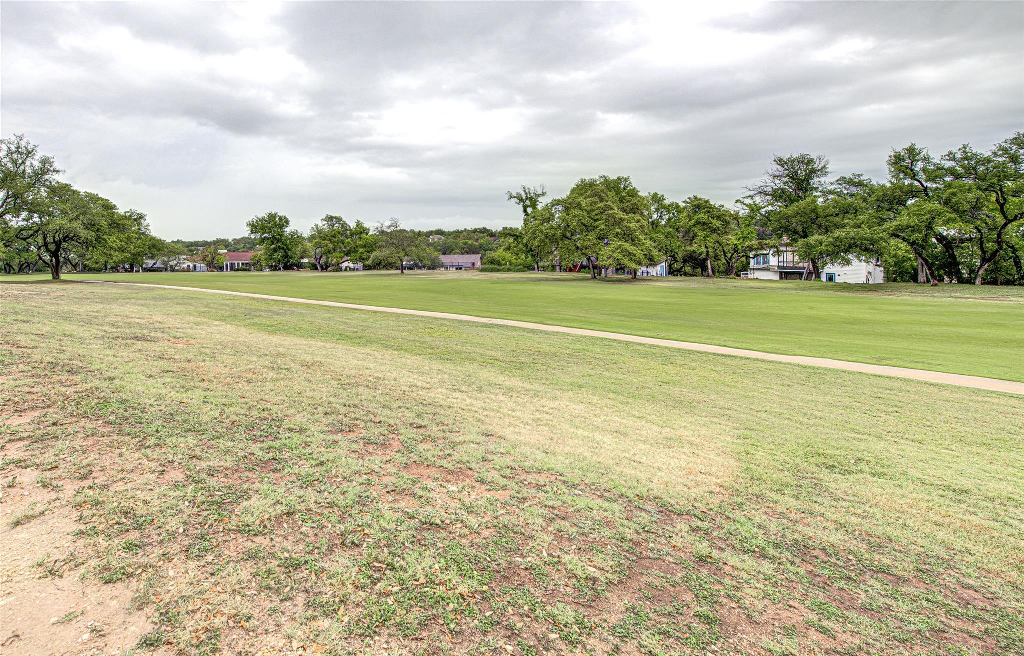 428 Seawind St, Lakeway, TX 78734