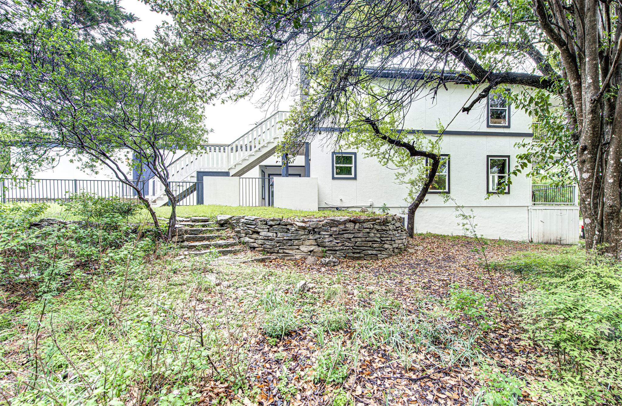 428 Seawind St, Lakeway, TX 78734