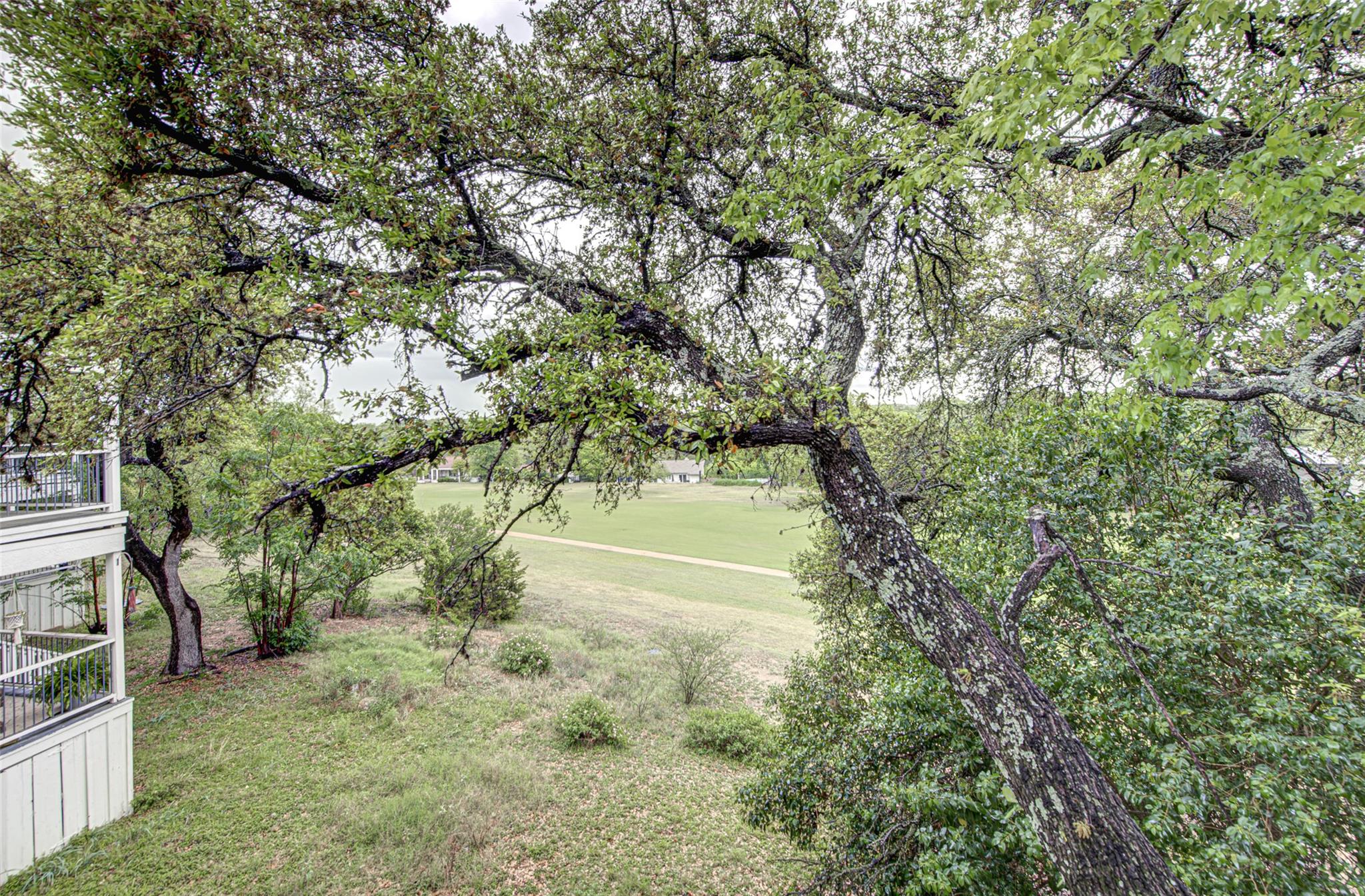 428 Seawind St, Lakeway, TX 78734