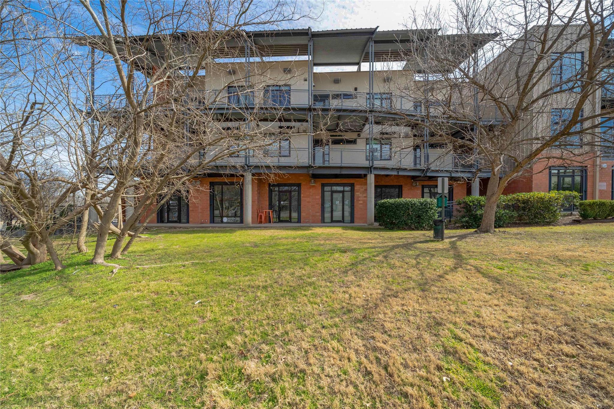 2525 S Lamar Blvd # 304, Austin, TX 78704