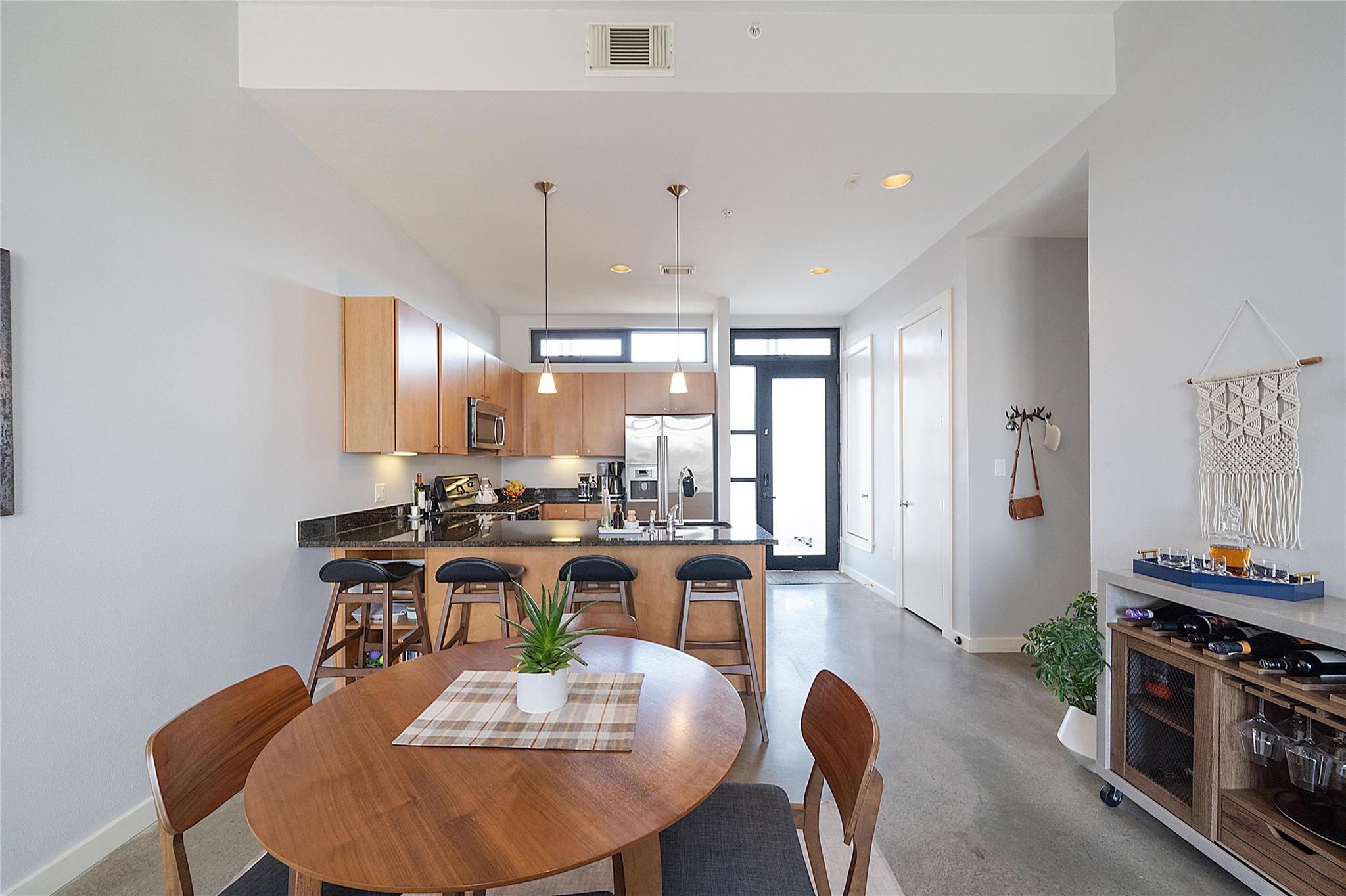 2525 S Lamar Blvd # 304, Austin, TX 78704