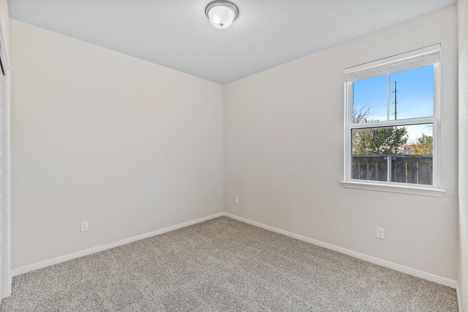 313 Michaelis Dr, Leander, TX 78641