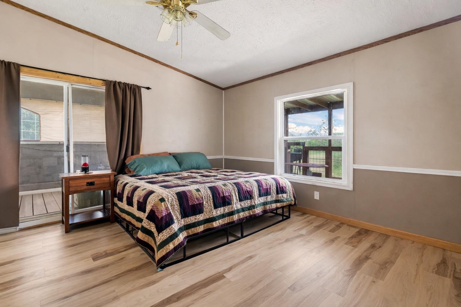 820 County Road 454, Taylor, TX 78615