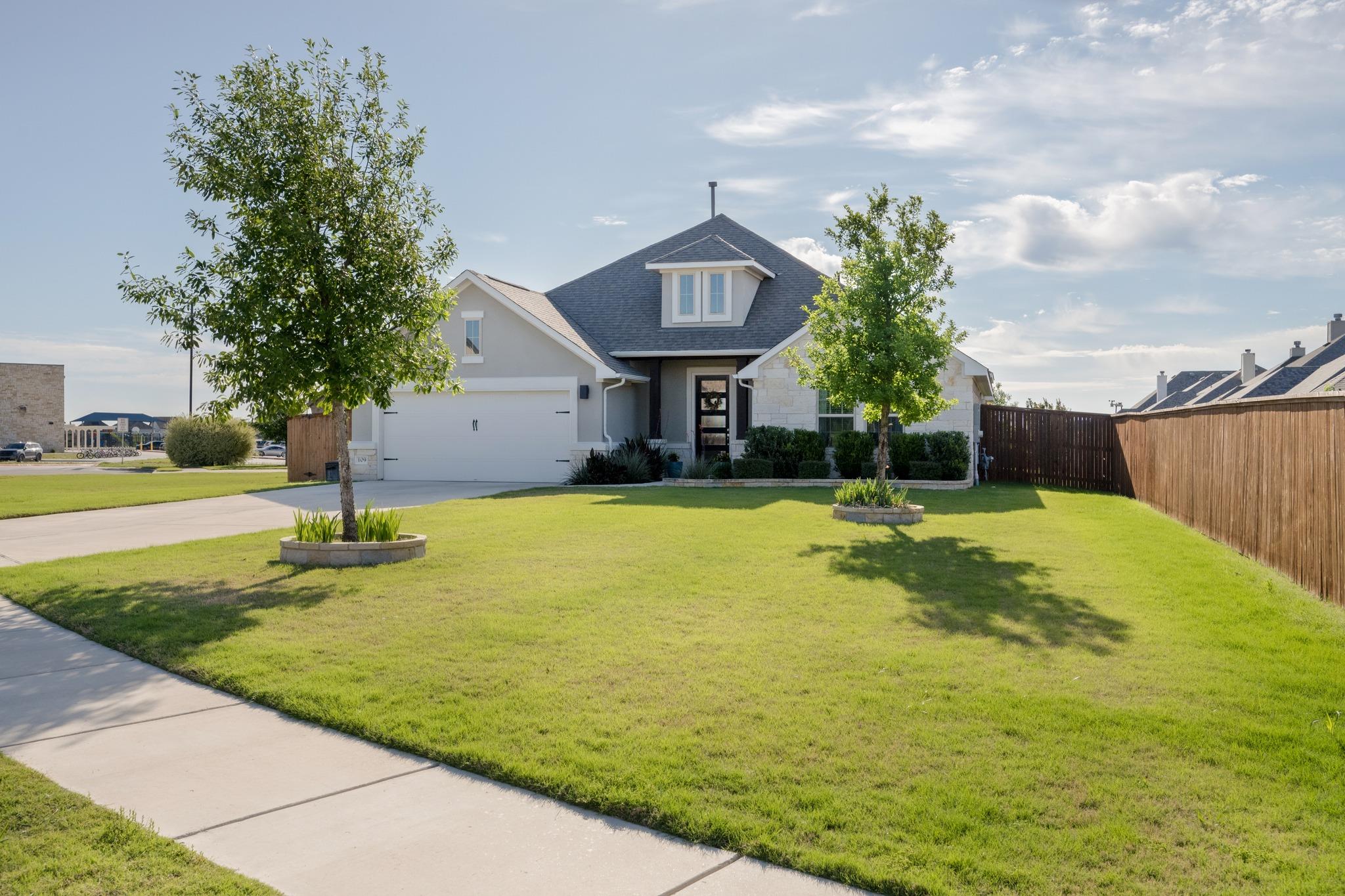 109 Seedling Ct, Liberty Hill, TX 78642