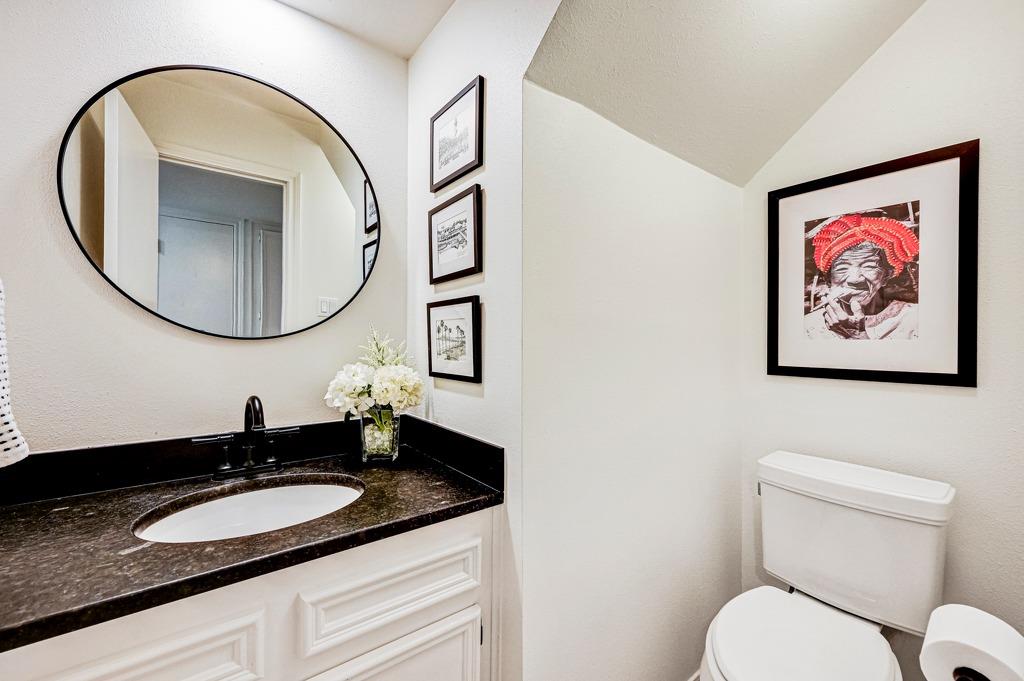 42 Cypress Pt, Wimberley, TX 78676