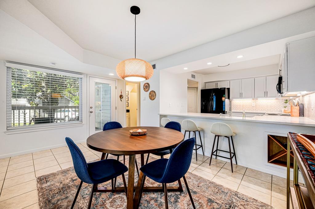 42 Cypress Pt, Wimberley, TX 78676