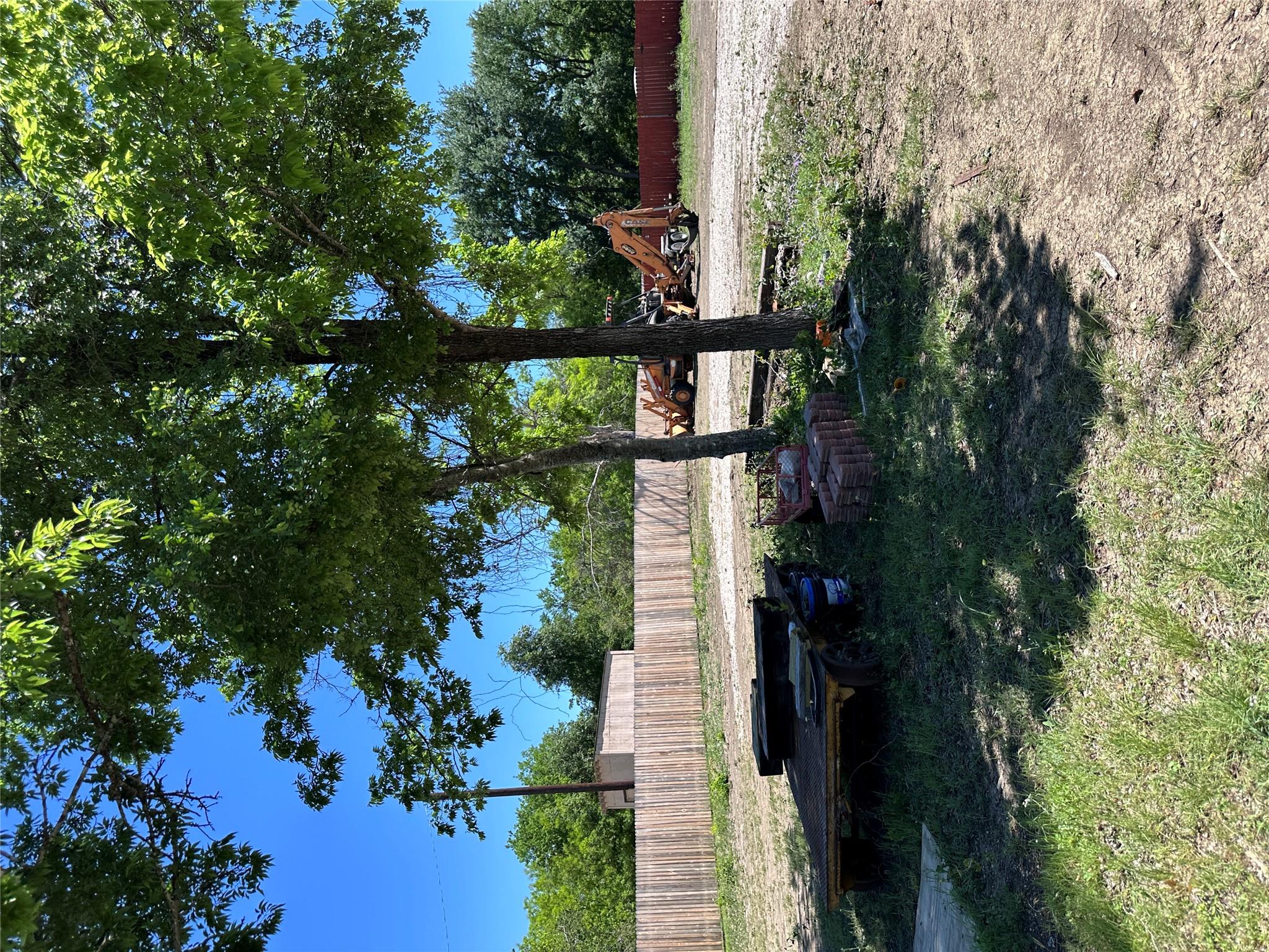 430 W Parsons St, Manor, TX 78653