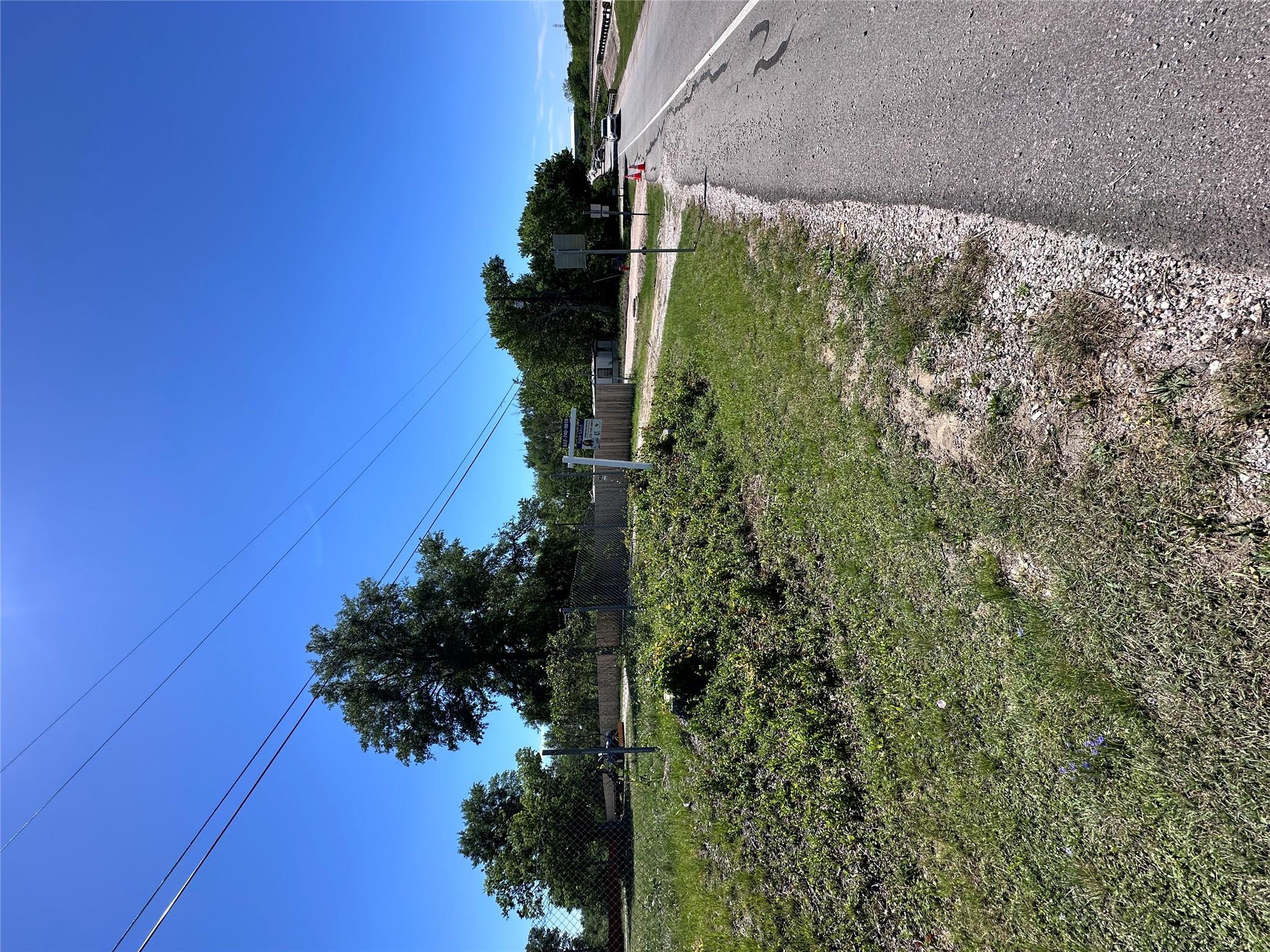 430 W Parsons St, Manor, TX 78653
