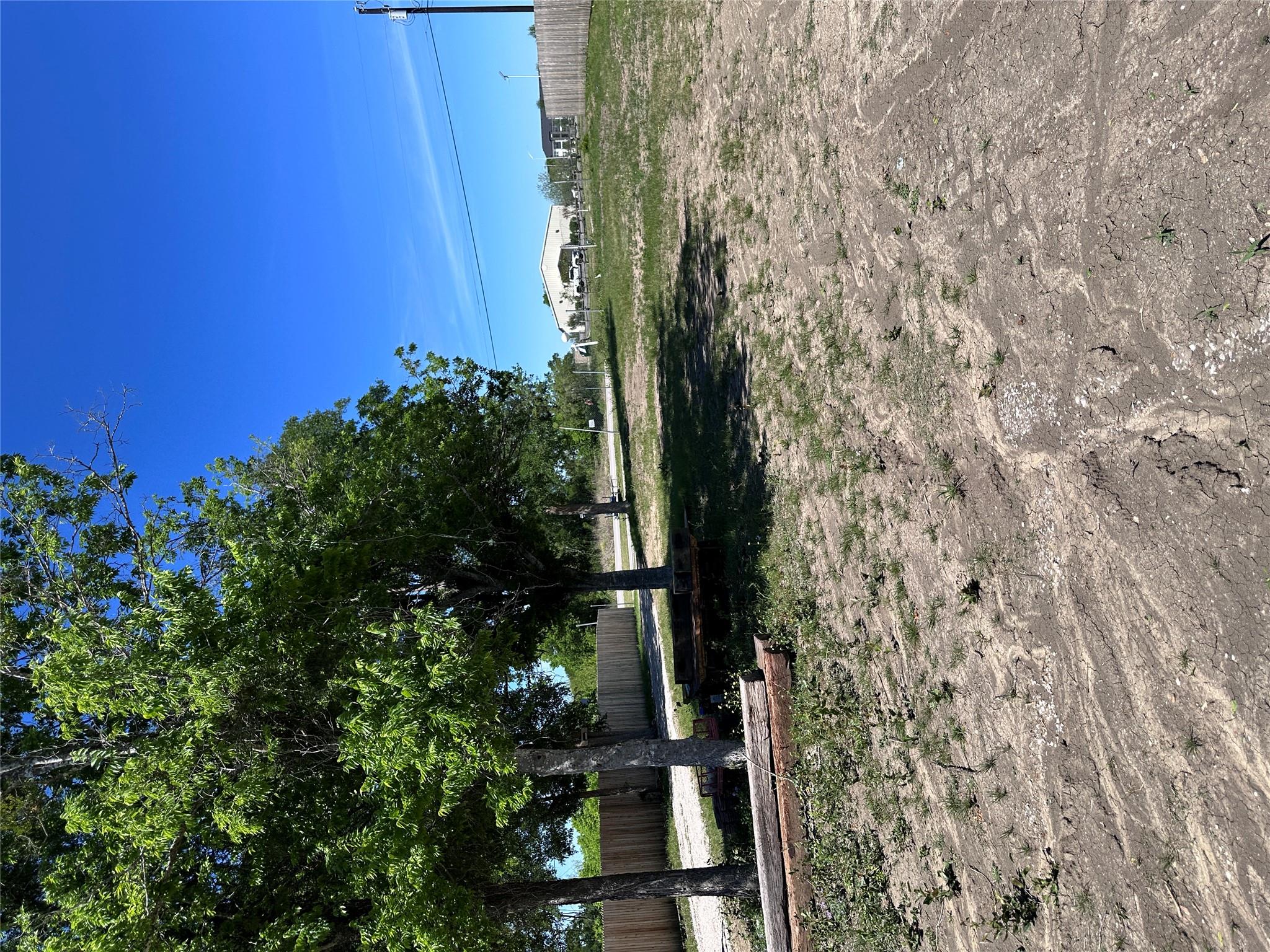 430 W Parsons St, Manor, TX 78653