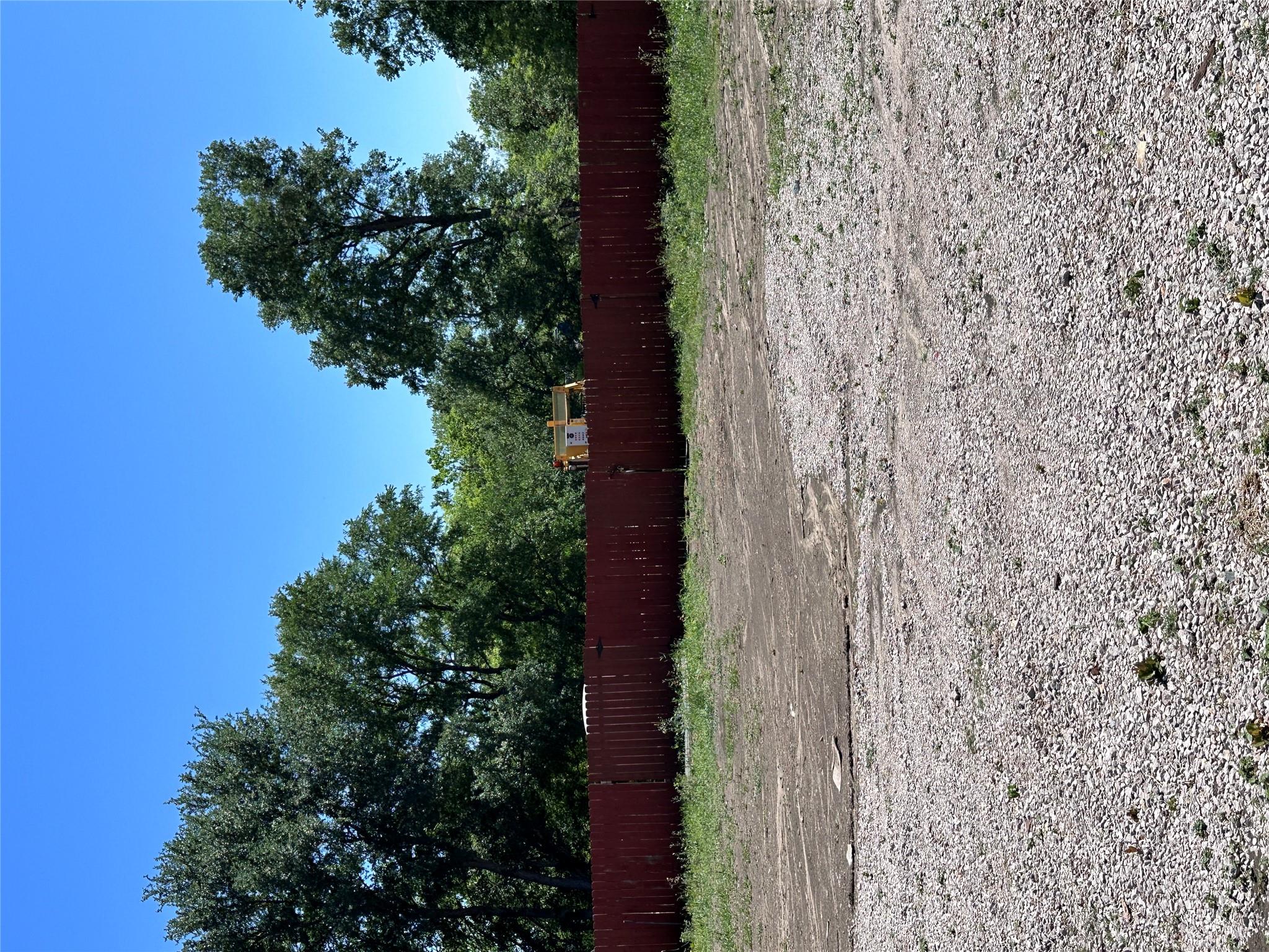 430 W Parsons St, Manor, TX 78653