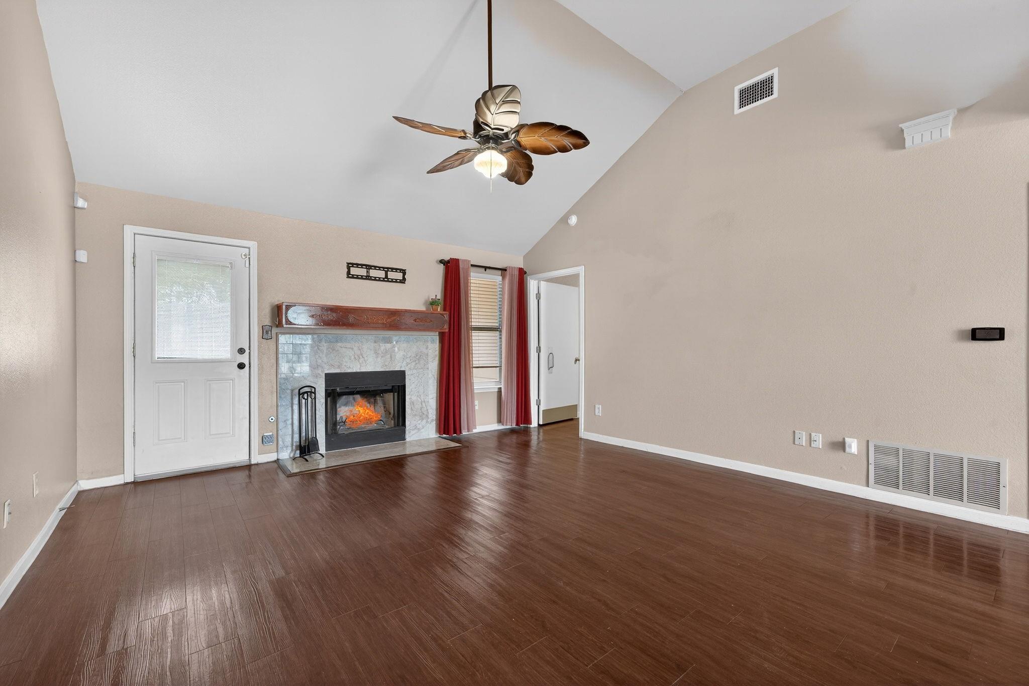 1912 Yaupon Trl, Cedar Park, TX 78613