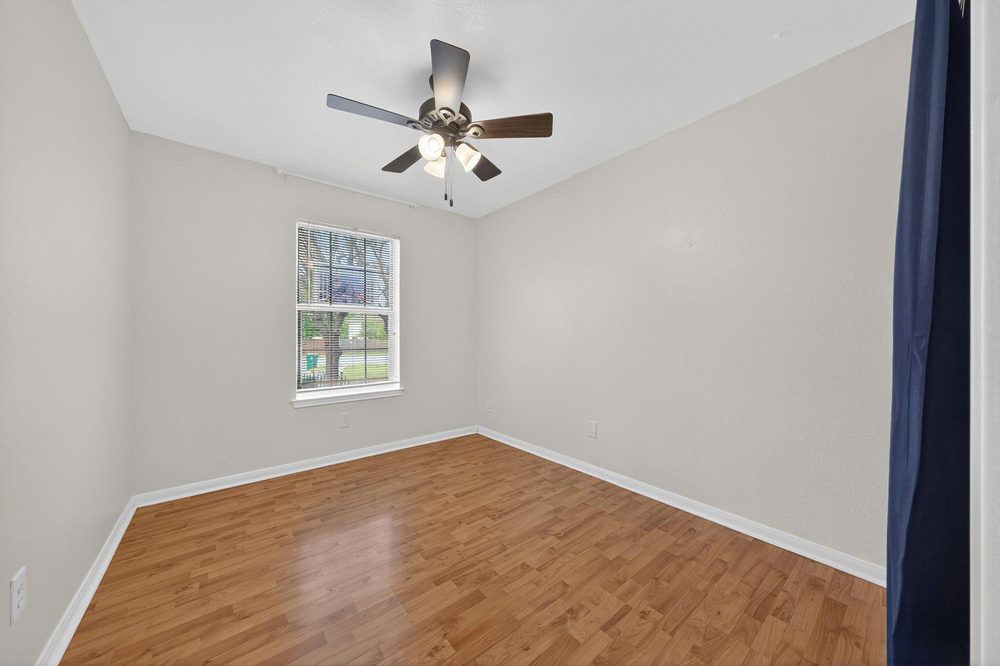 1912 Yaupon Trl, Cedar Park, TX 78613