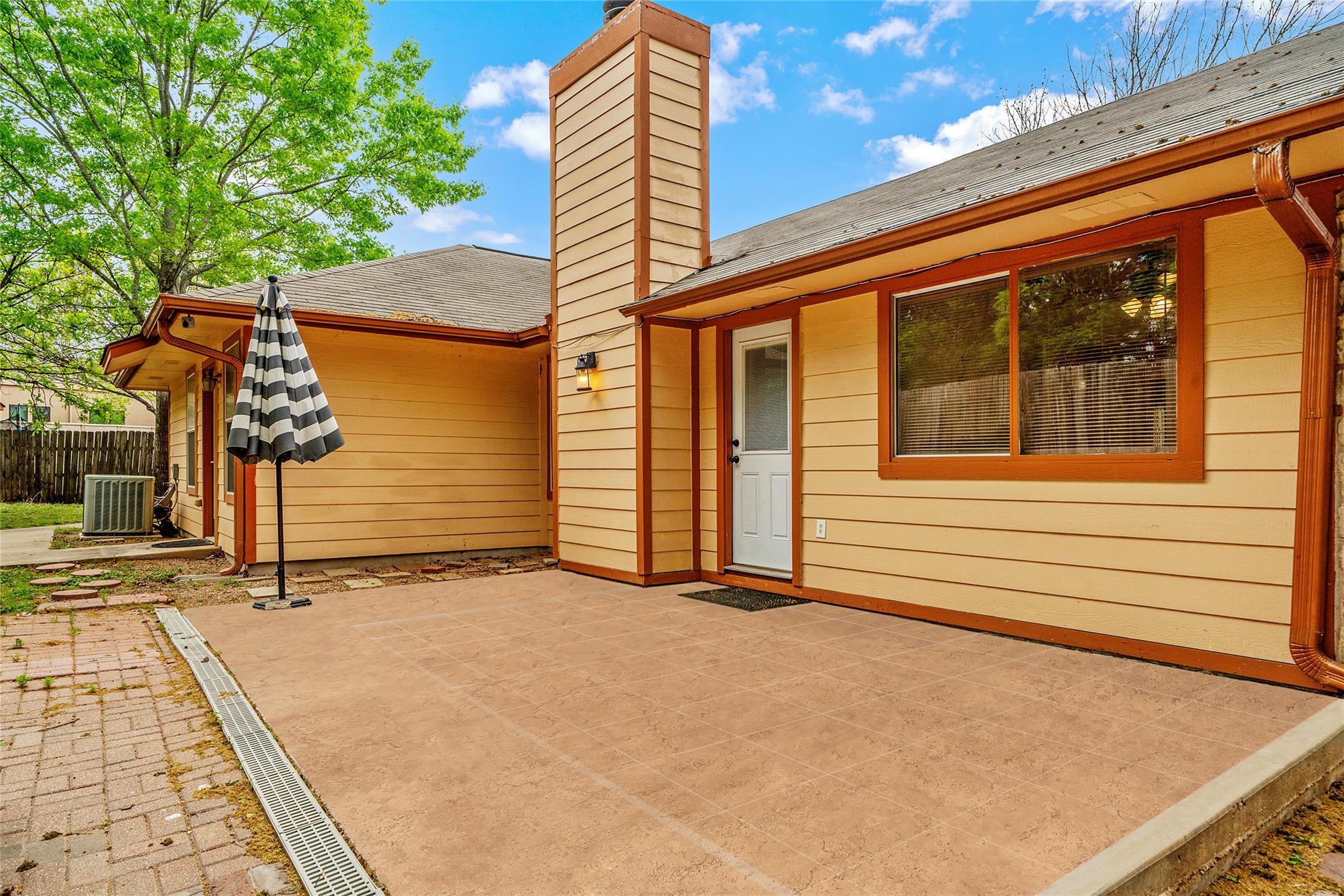 1912 Yaupon Trl, Cedar Park, TX 78613