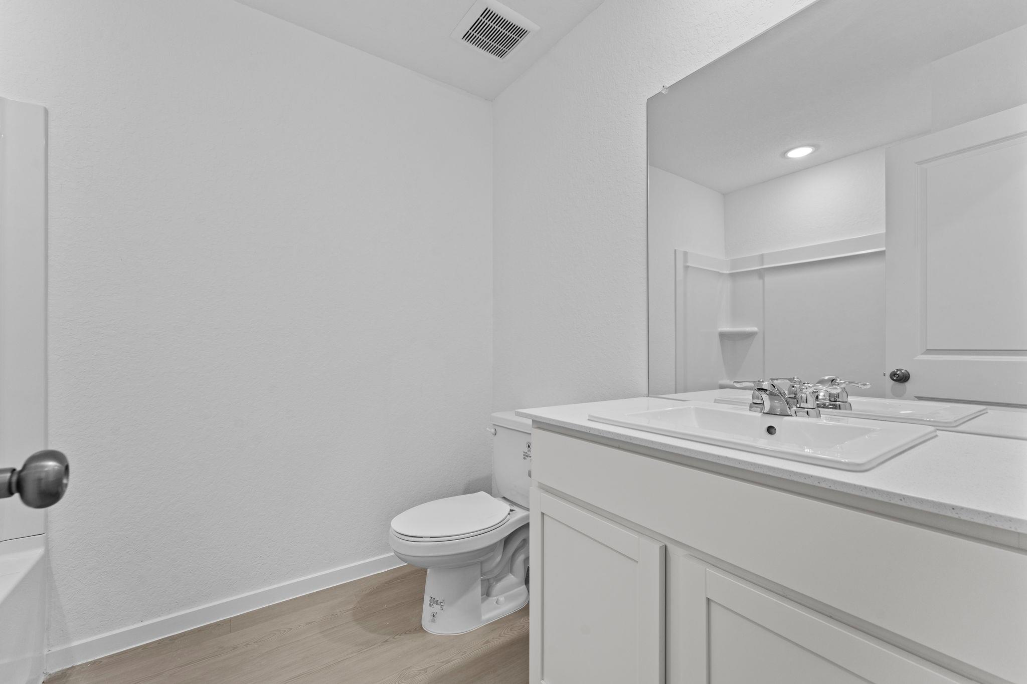 105 Ellendale Pl, Fredericksburg, TX 78624